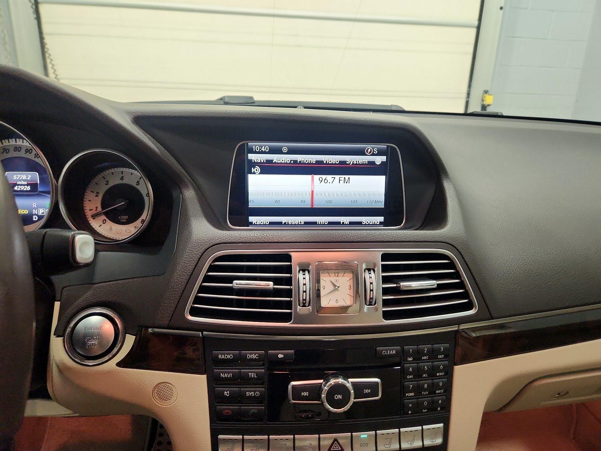 Thumbnail: 2014 Mercedes-Benz E-Class - 15