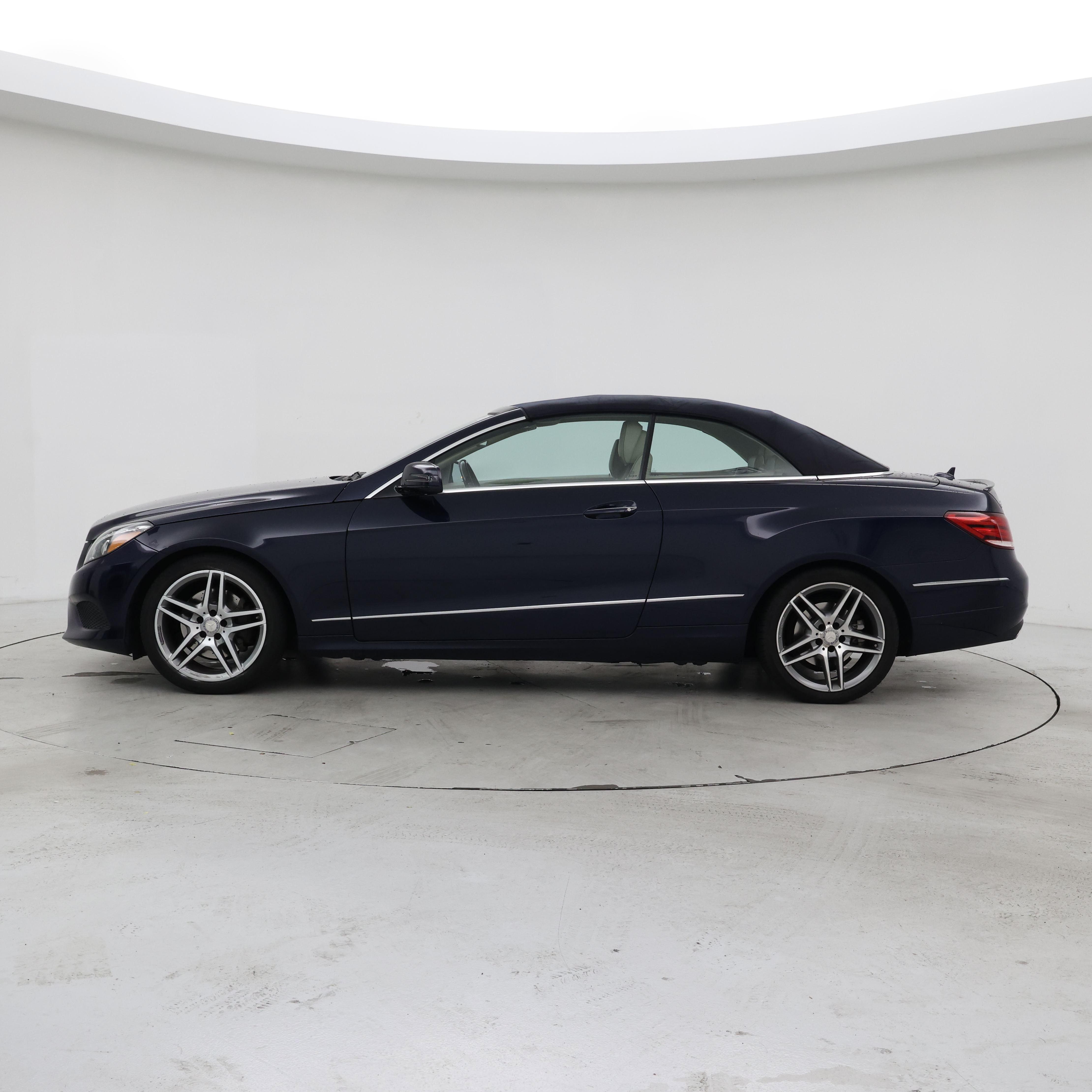 Thumbnail: 2014 Mercedes-Benz E-Class - 3
