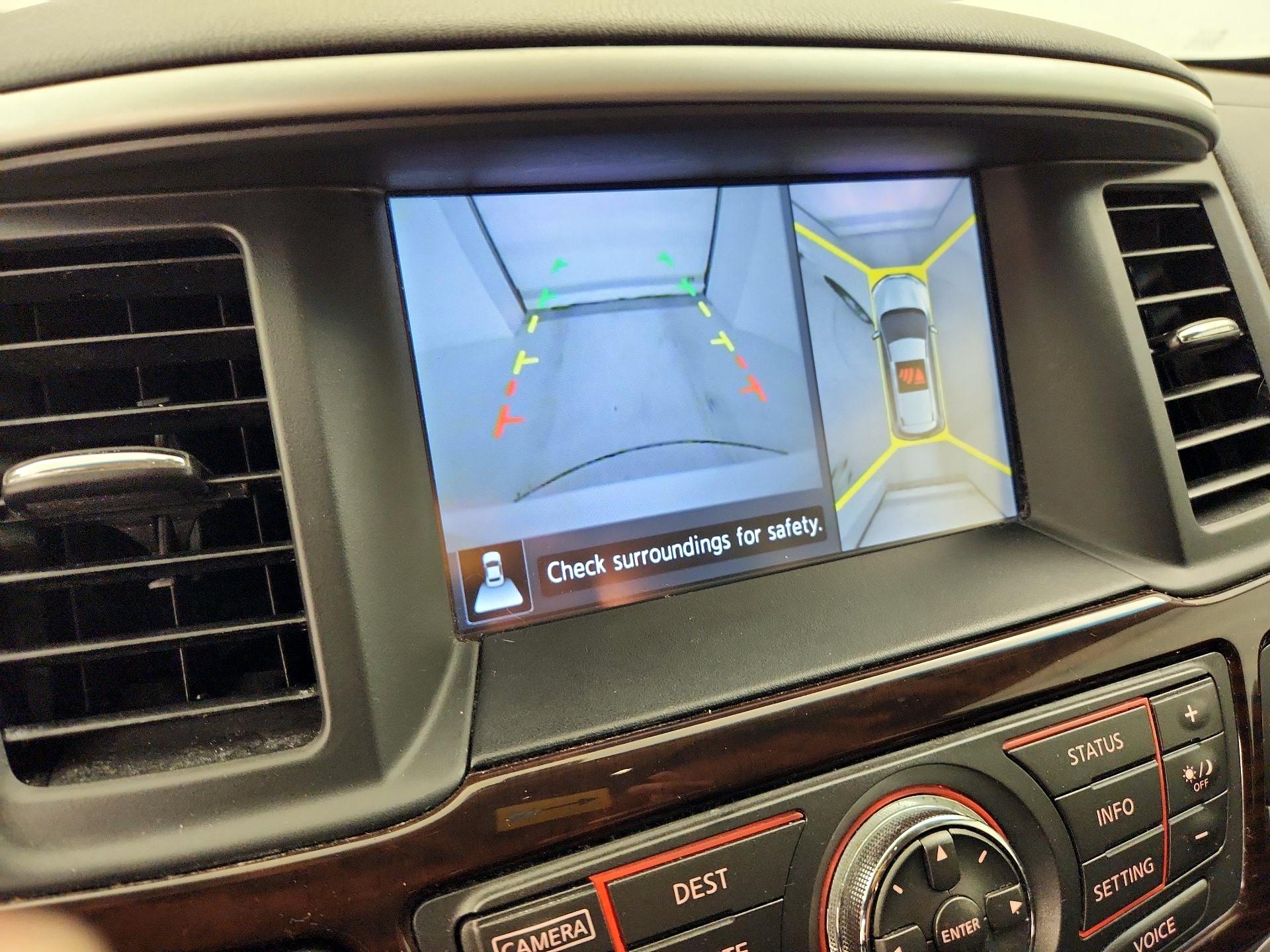 Thumbnail: 2015 Nissan Pathfinder - 14