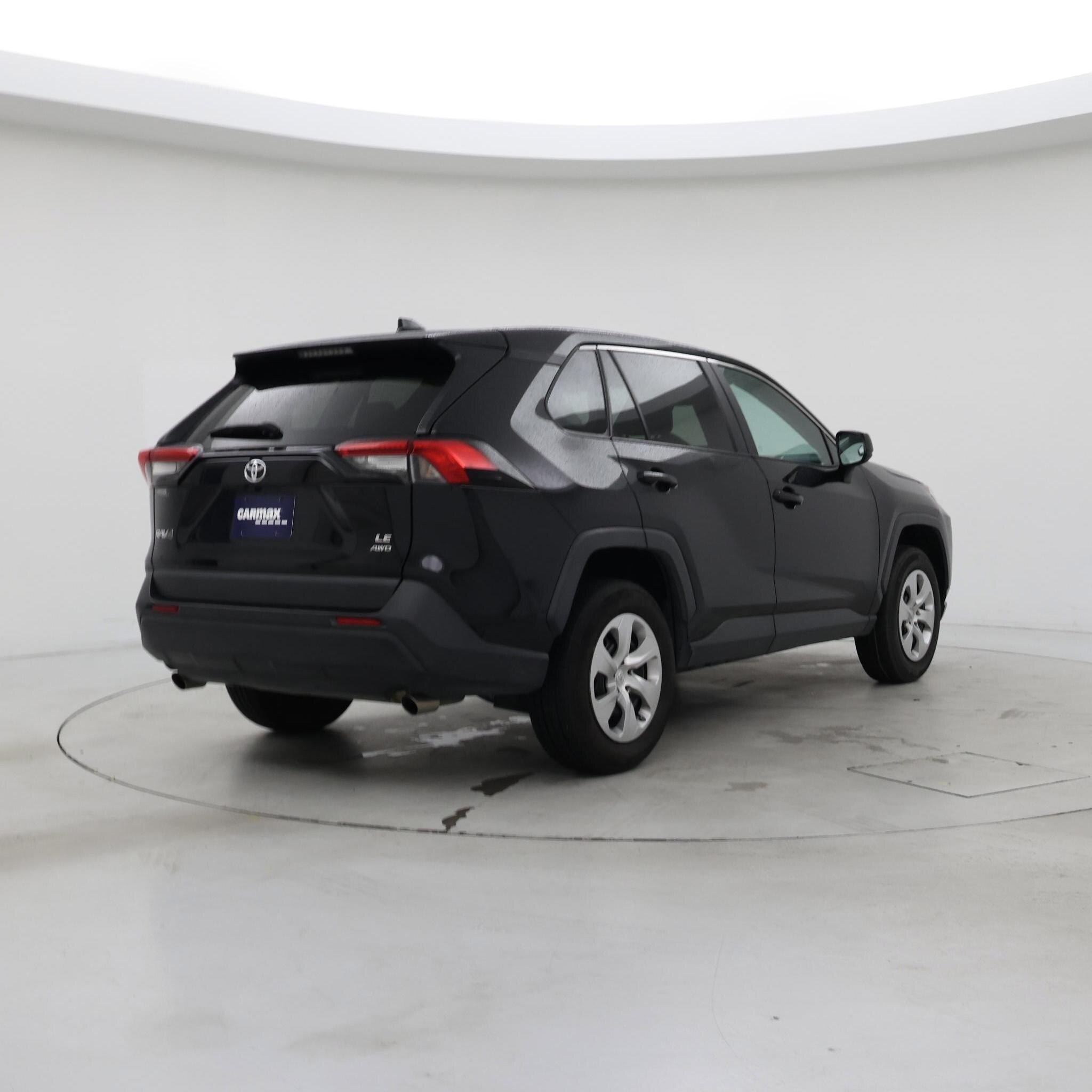 Thumbnail: 2023 Toyota RAV4 - 8