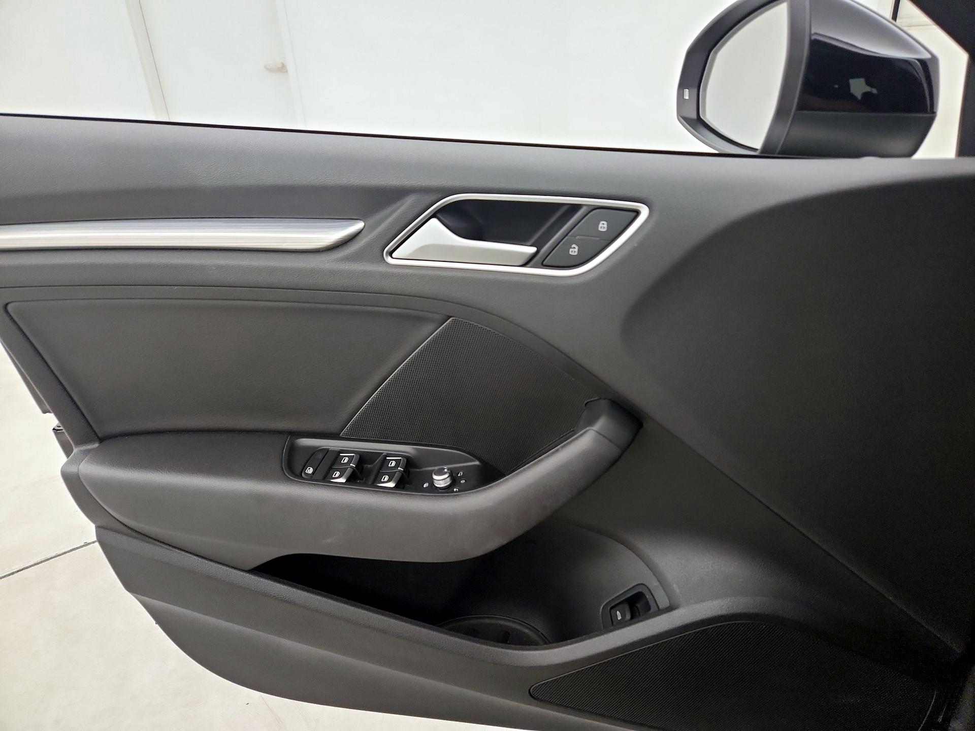 Thumbnail: 2015 Audi A3 - 12