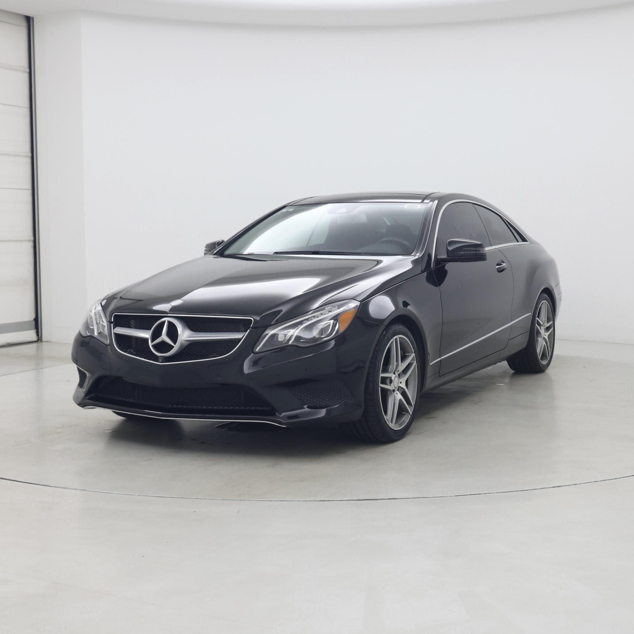 Thumbnail: 2015 Mercedes-Benz E-Class - 4