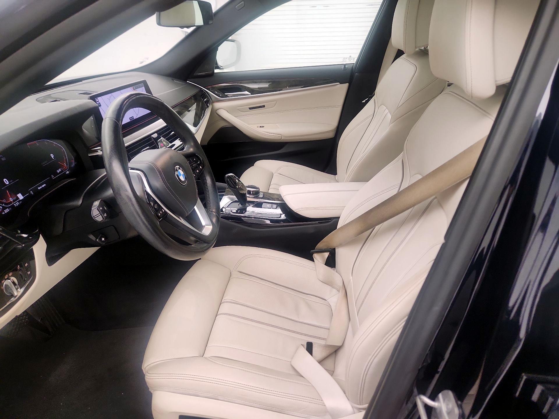 Thumbnail: 2020 BMW 5 Series - 11