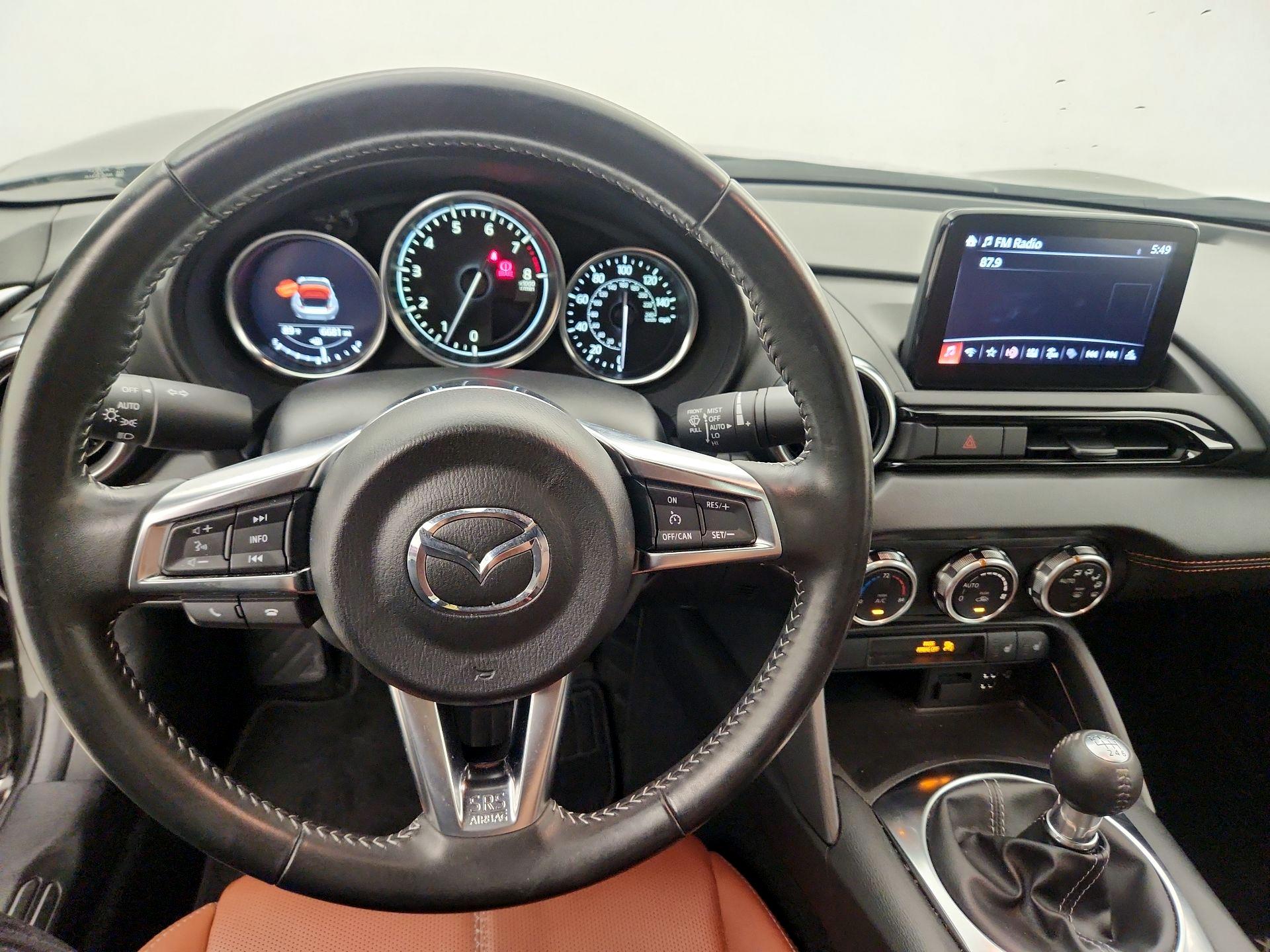 Thumbnail: 2022 Mazda MX-5 Miata - 8