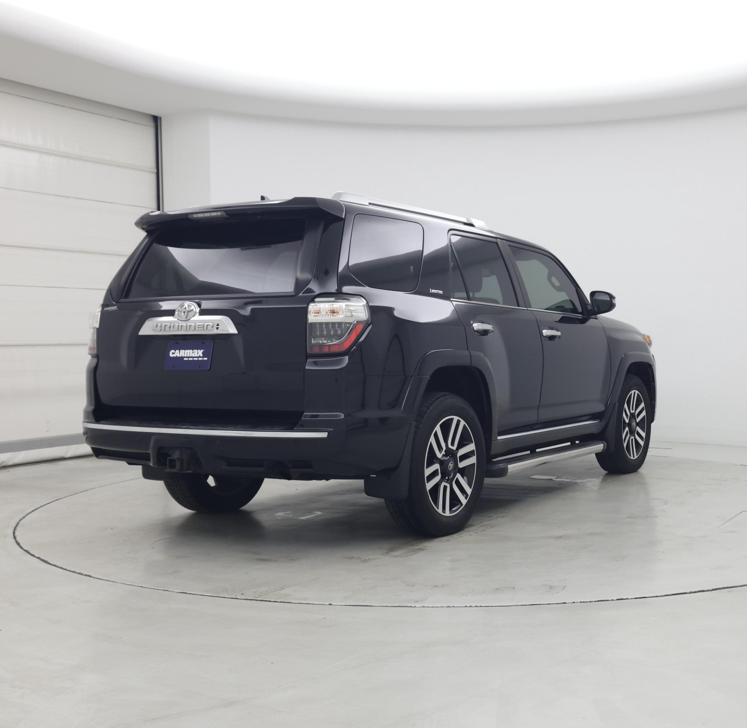 Thumbnail: 2020 Toyota 4Runner - 8