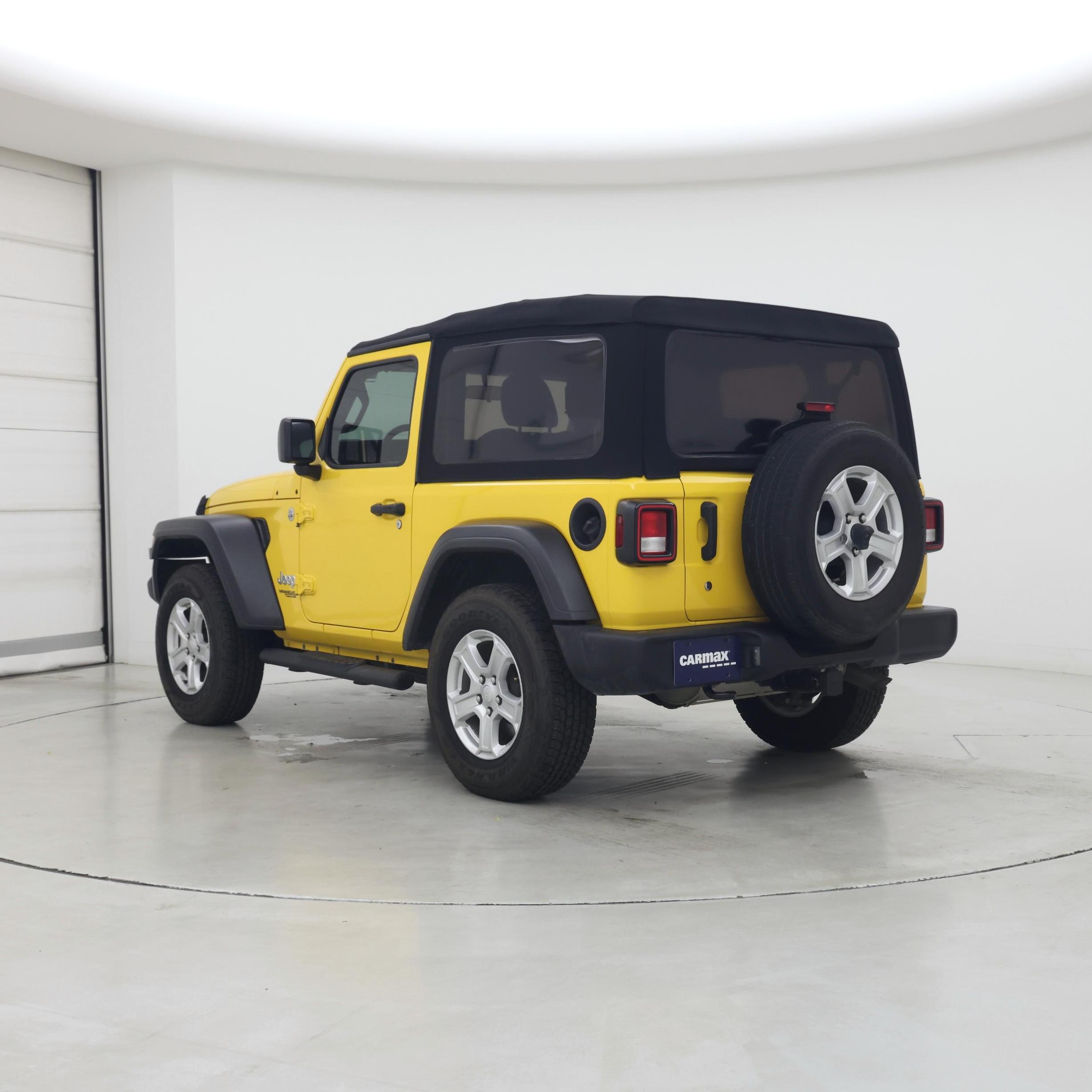 Thumbnail: 2019 Jeep Wrangler - 2