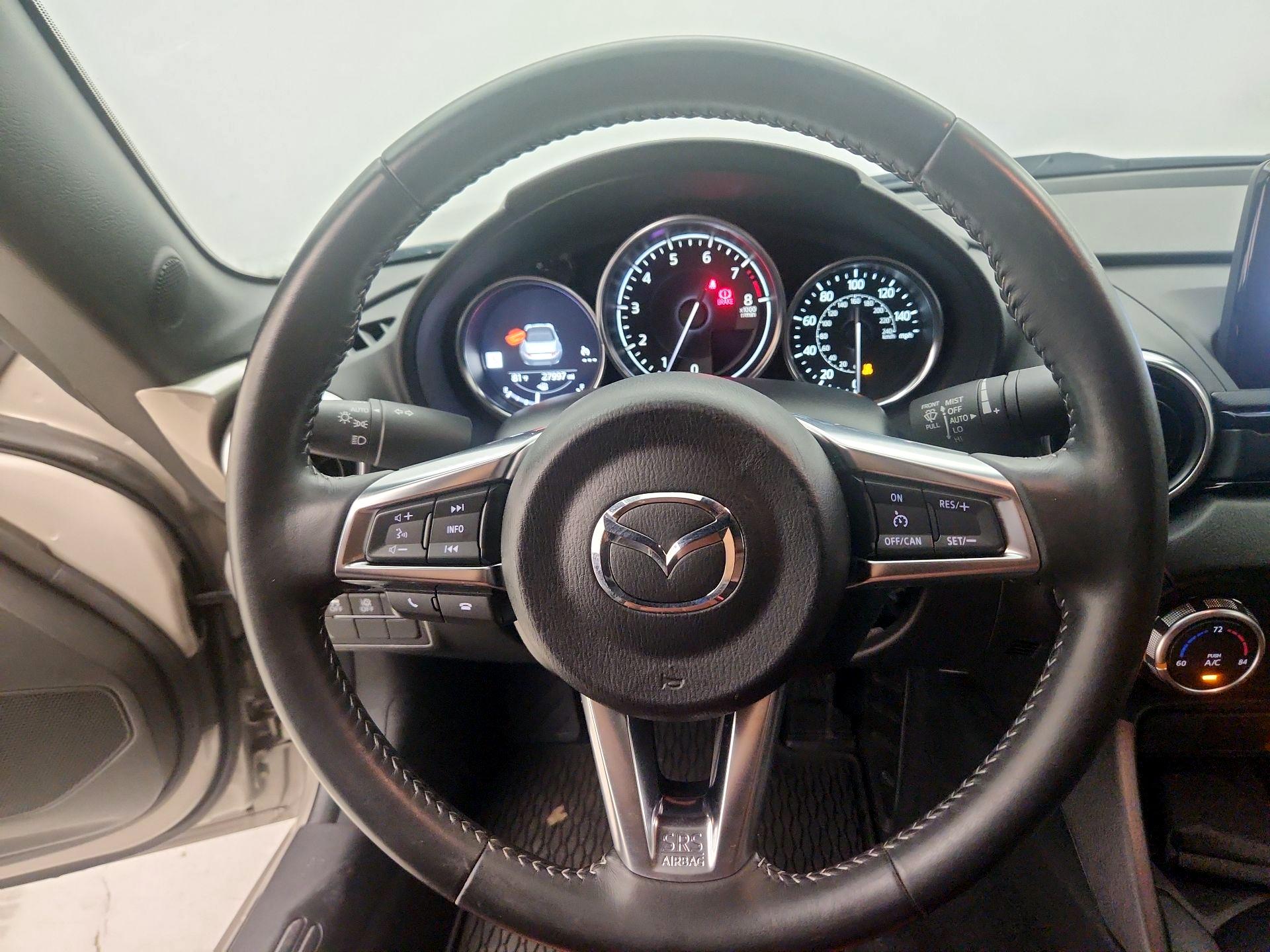 Thumbnail: 2023 Mazda MX-5 Miata - 10