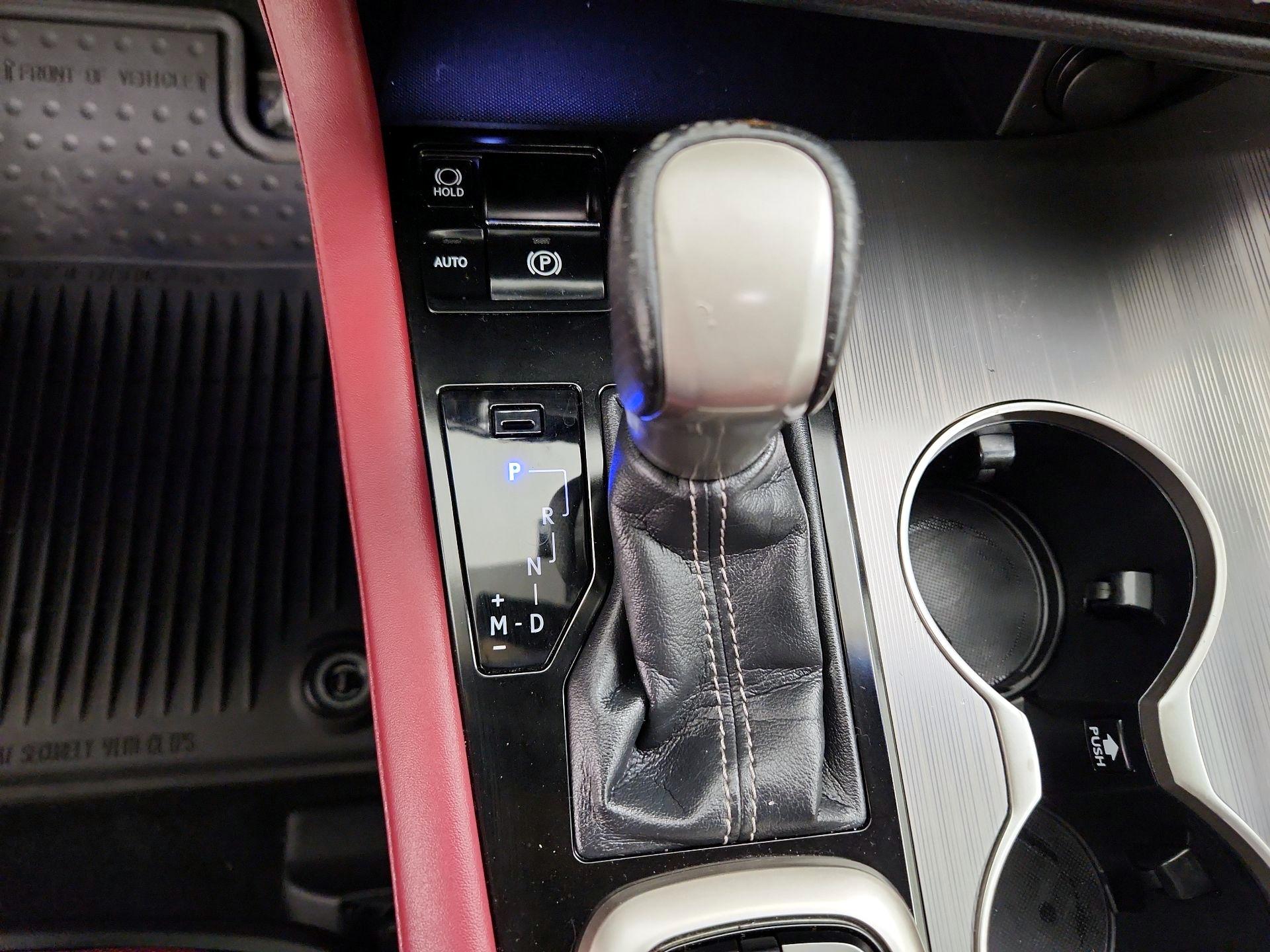 Thumbnail: 2016 Lexus RX - 18