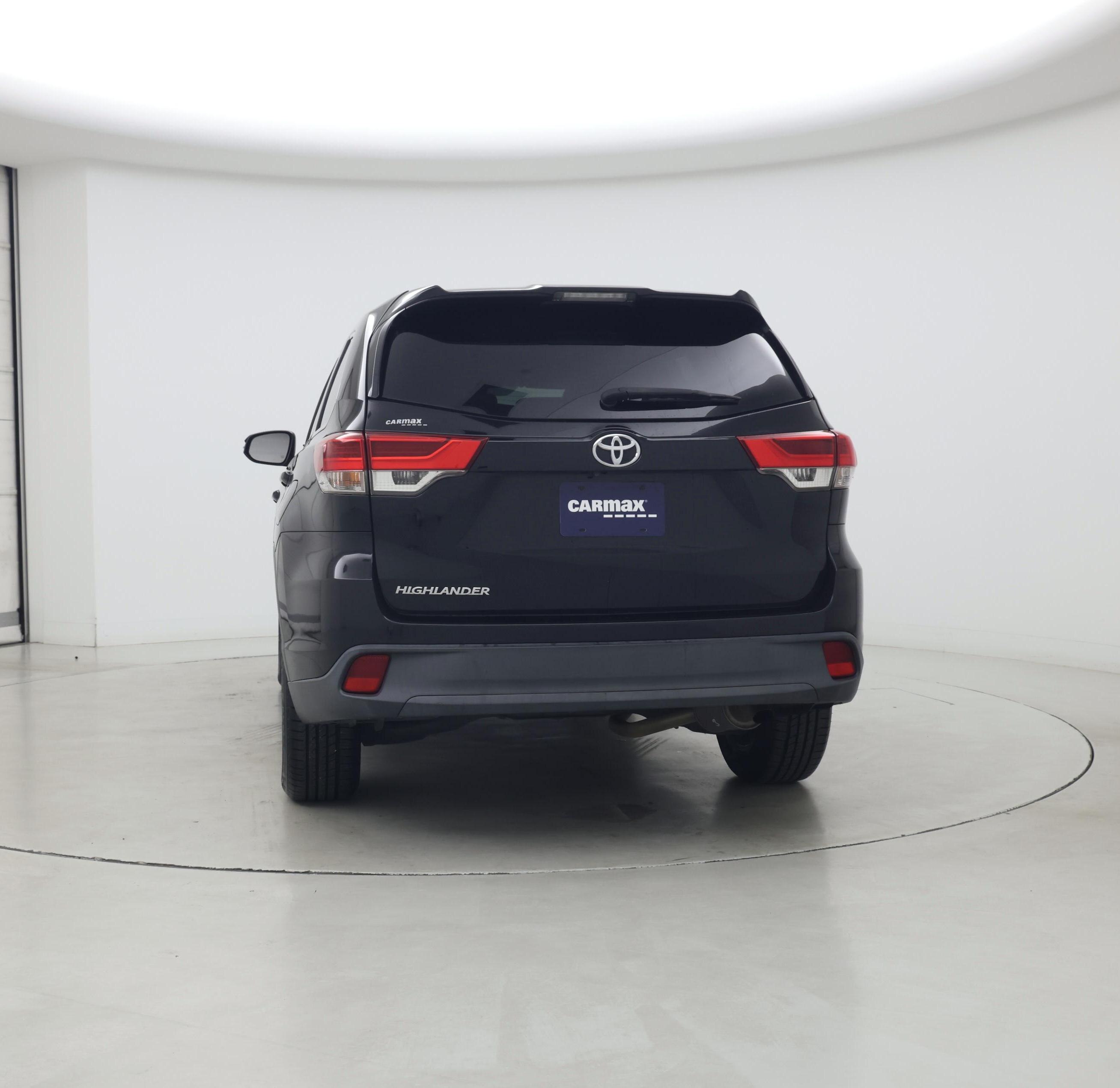 Thumbnail: 2019 Toyota Highlander - 6