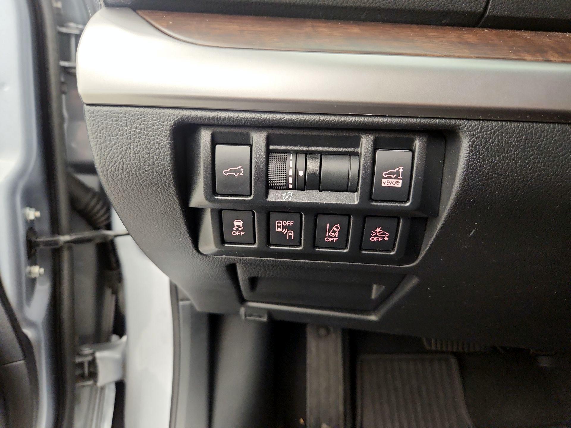 Thumbnail: 2018 Subaru Outback - 13