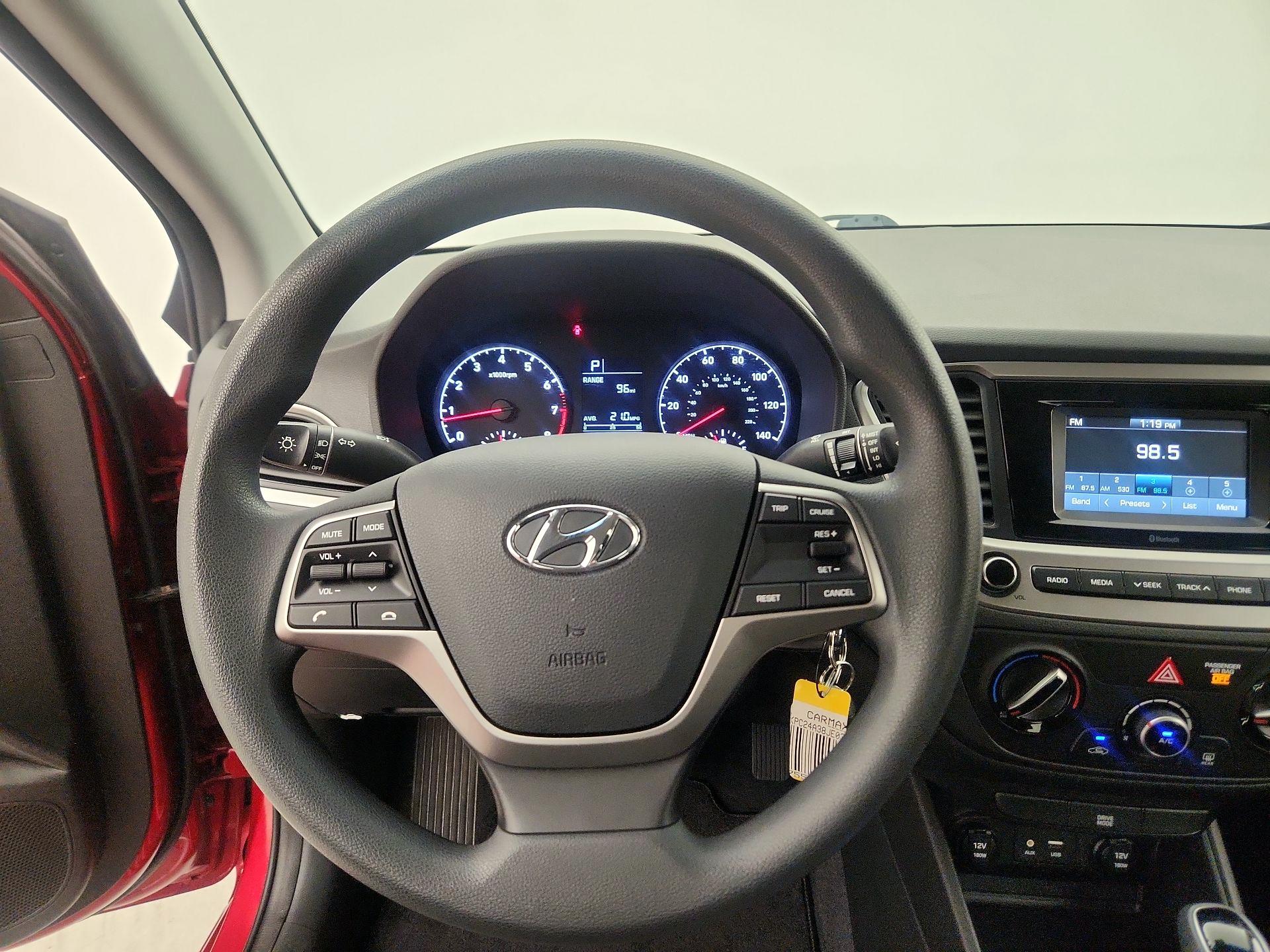 Thumbnail: 2018 Hyundai Accent - 10