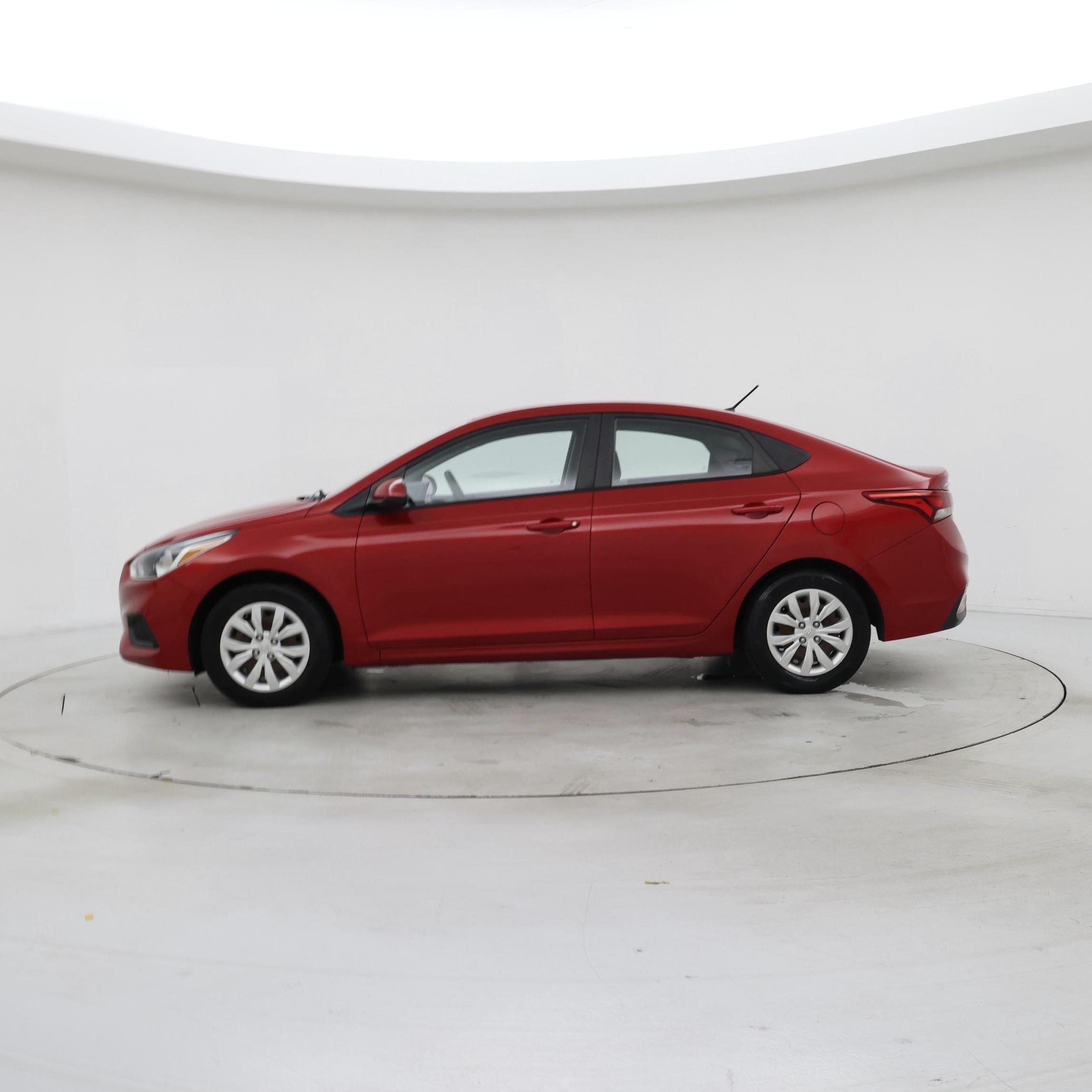 Thumbnail: 2018 Hyundai Accent - 3