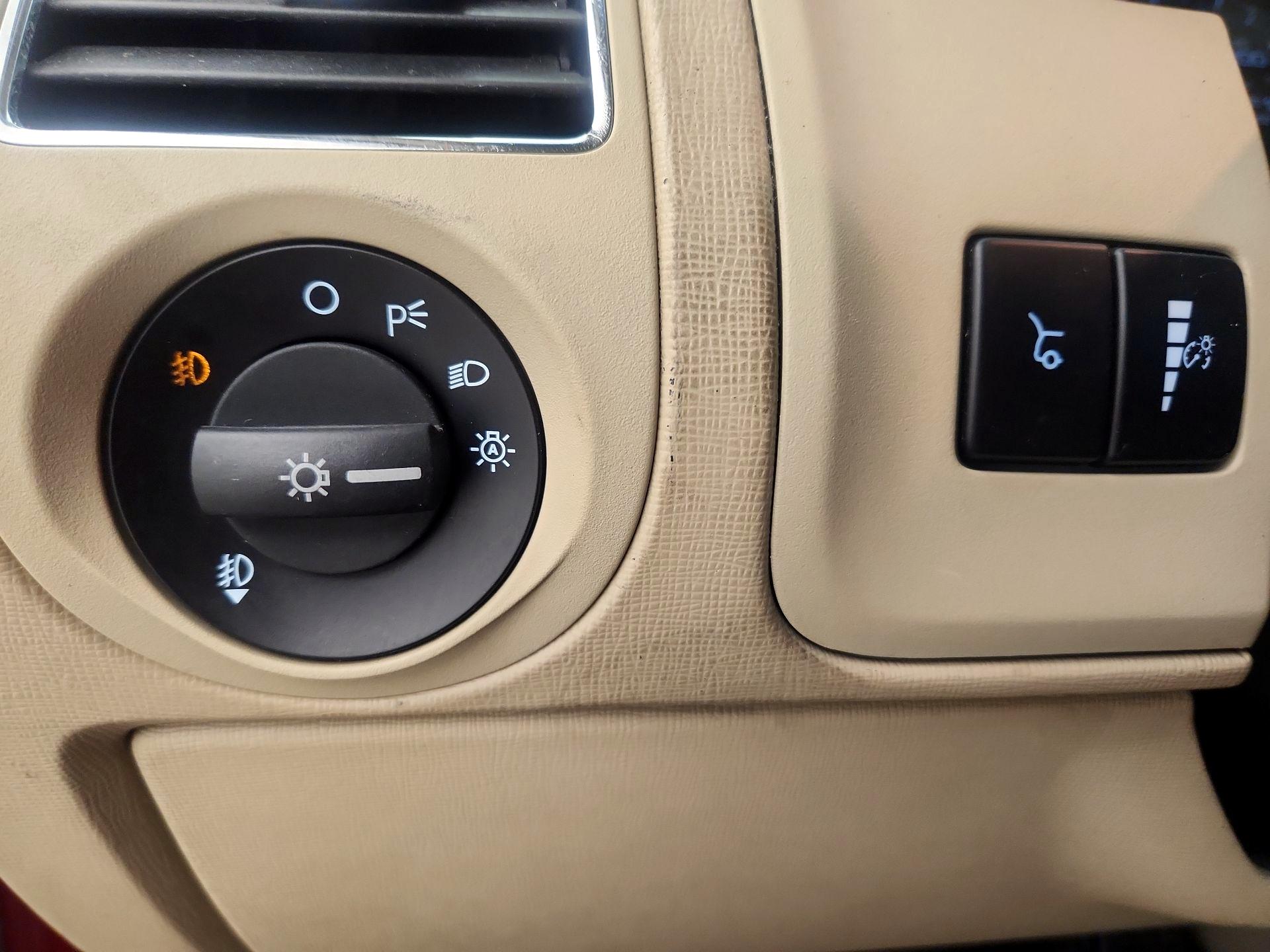 Thumbnail: 2014 Ford Flex - 13