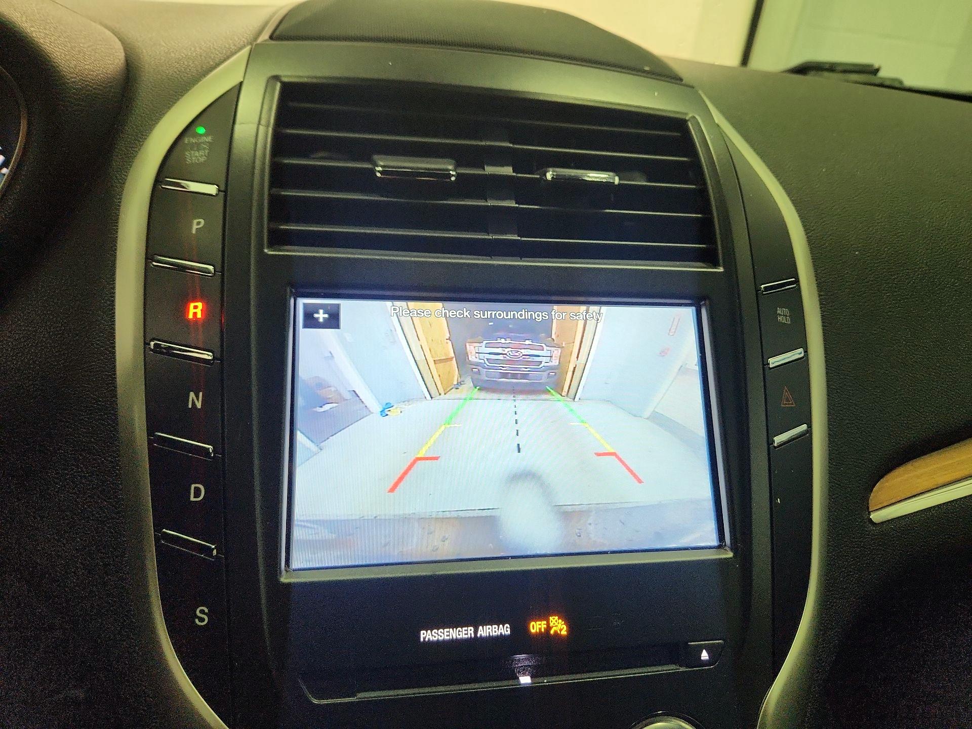 Thumbnail: 2017 Lincoln MKC - 14