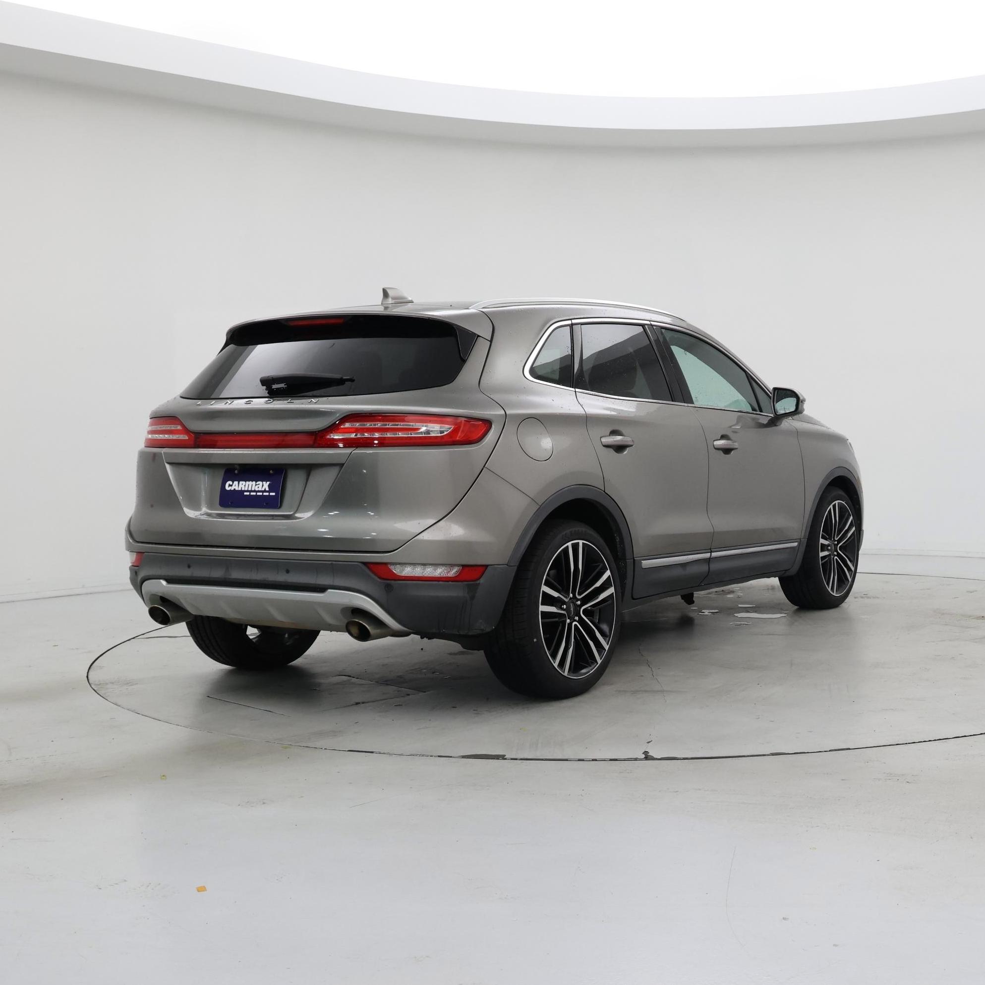 Thumbnail: 2017 Lincoln MKC - 8