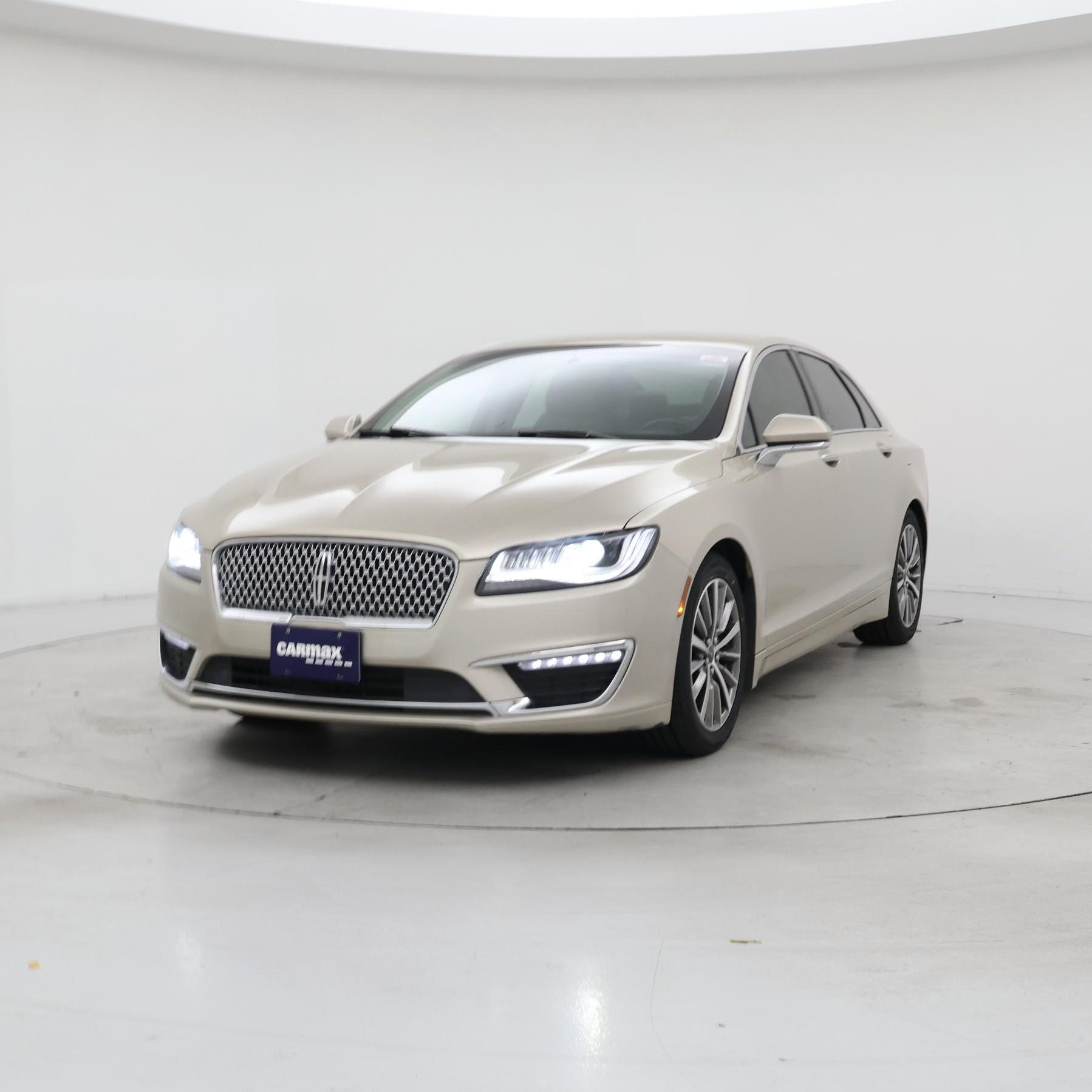 Thumbnail: 2017 Lincoln MKZ - 4