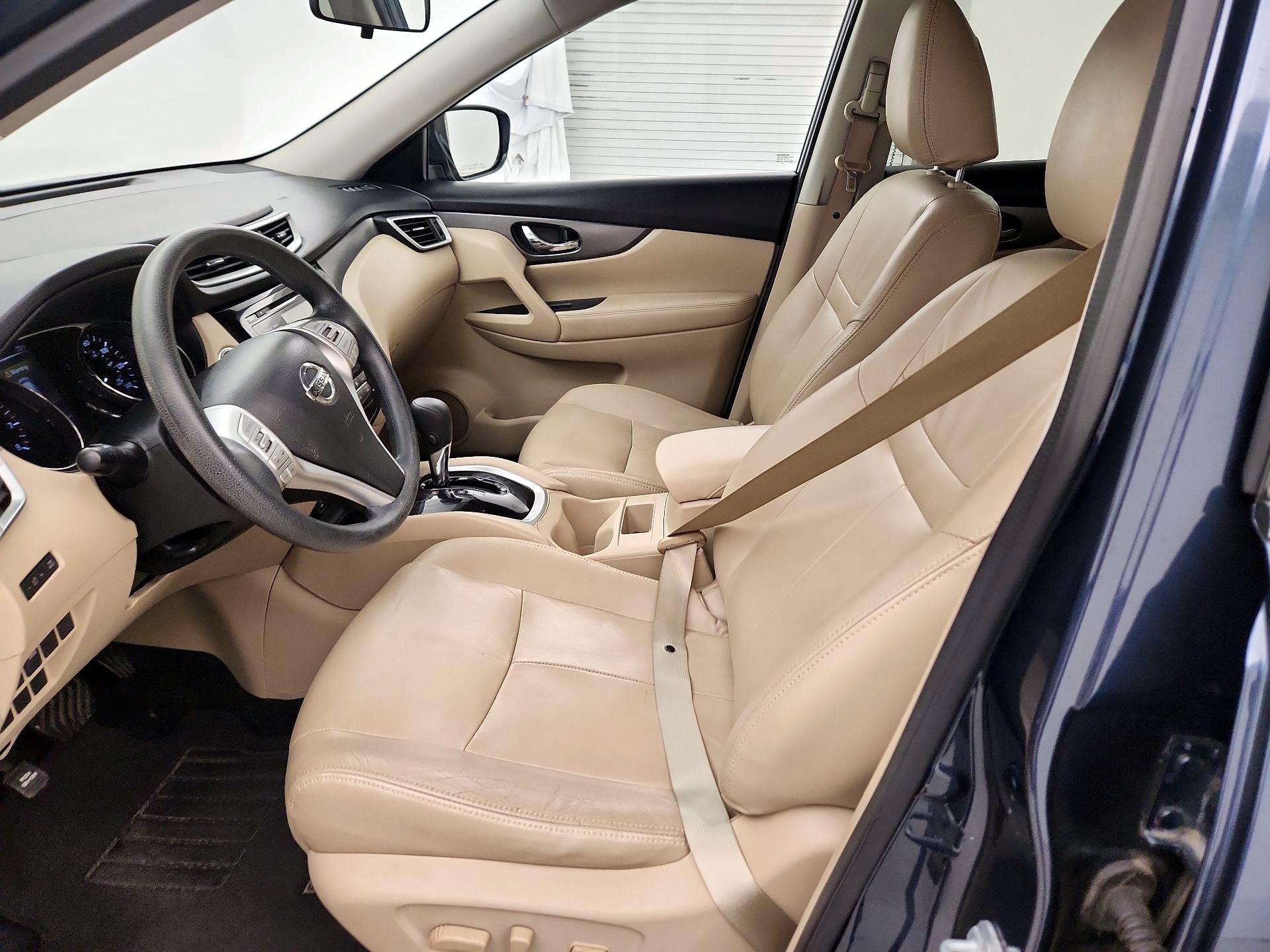 Thumbnail: 2016 Nissan Rogue - 11