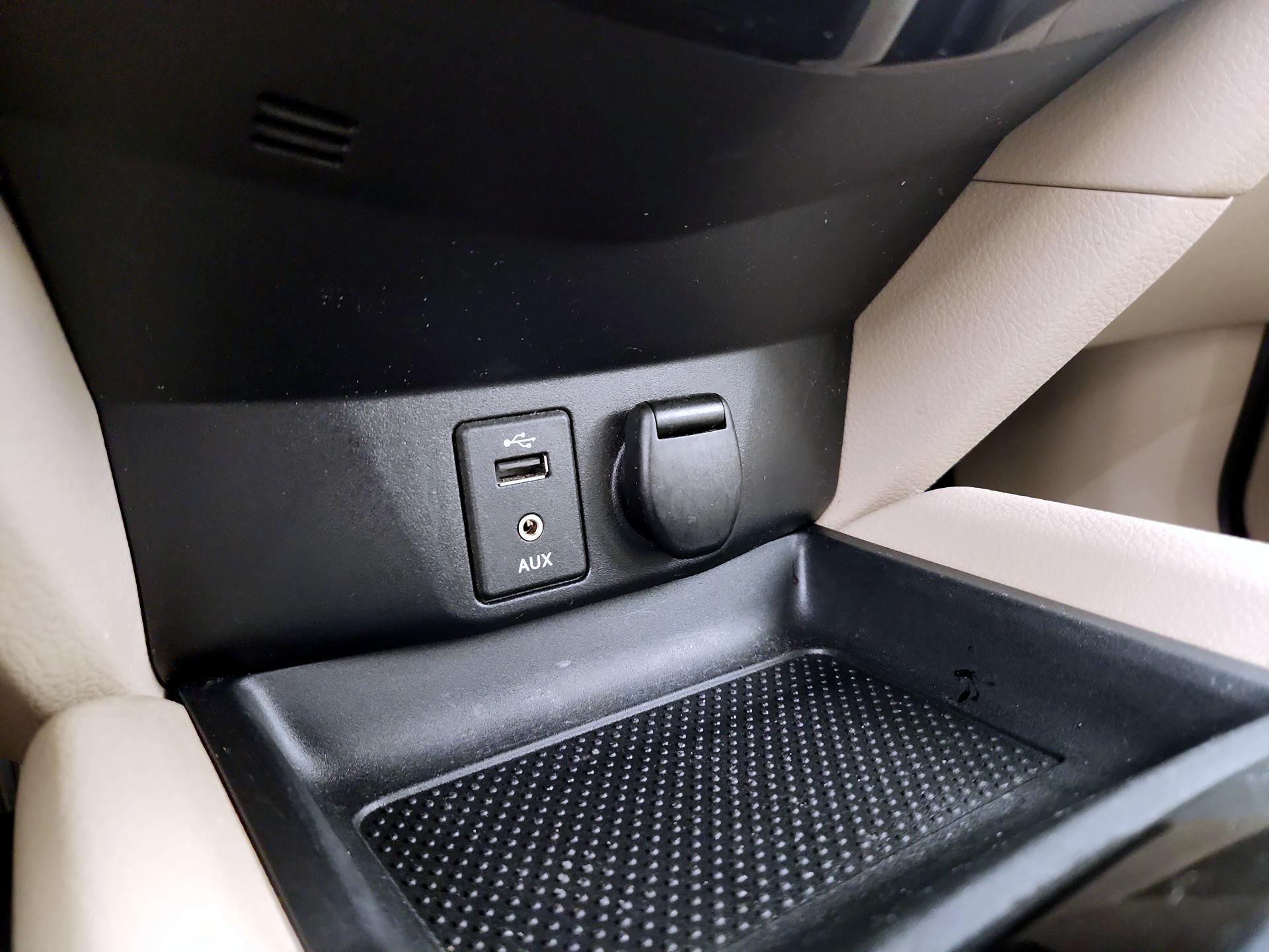 Thumbnail: 2016 Nissan Rogue - 18