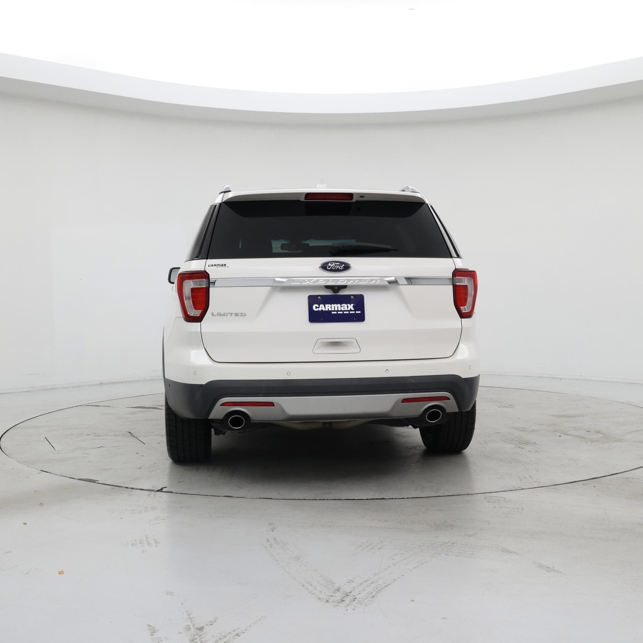 Thumbnail: 2016 Ford Explorer - 6