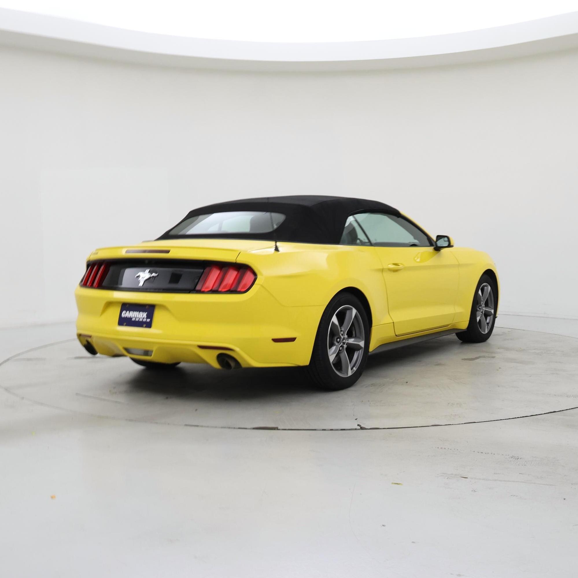 Thumbnail: 2016 Ford Mustang - 8