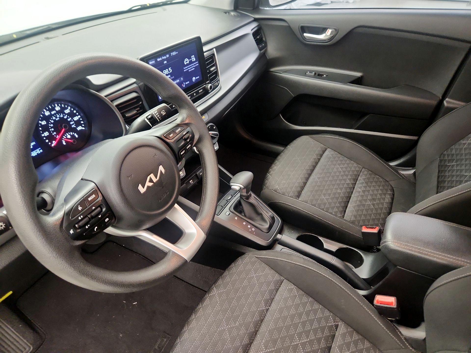 Thumbnail: 2023 Kia Rio - 11