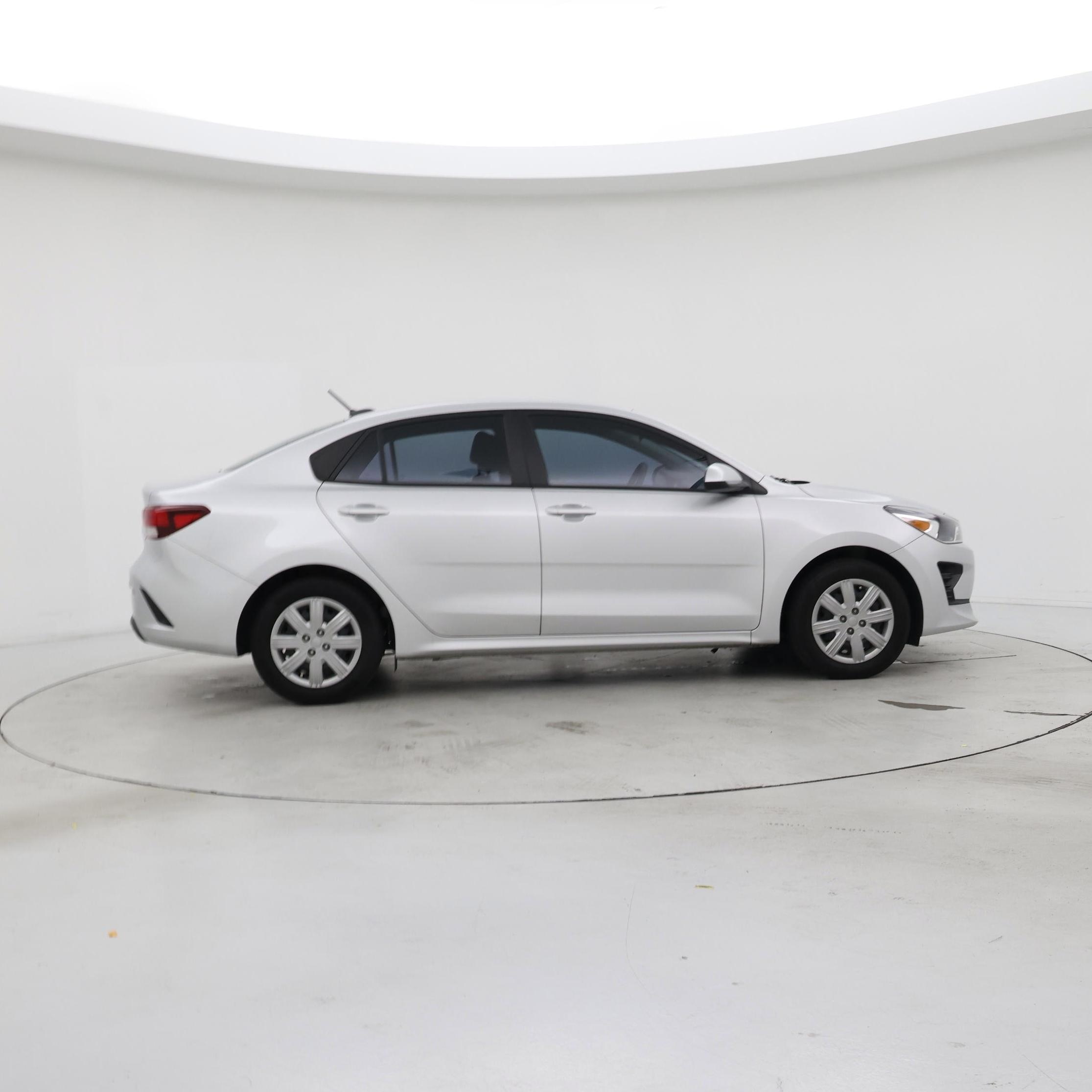 Thumbnail: 2023 Kia Rio - 7