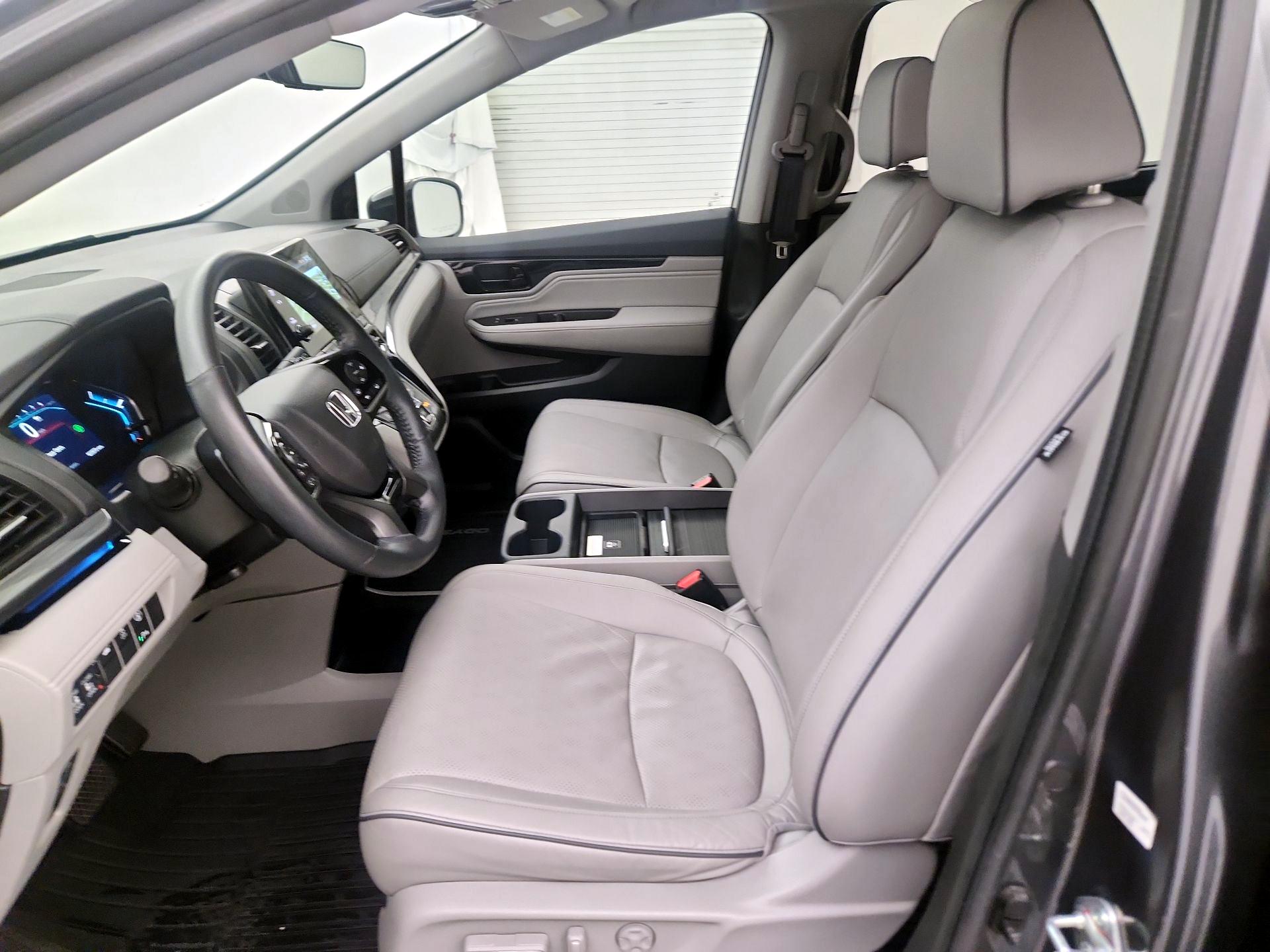 Thumbnail: 2023 Honda Odyssey - 11