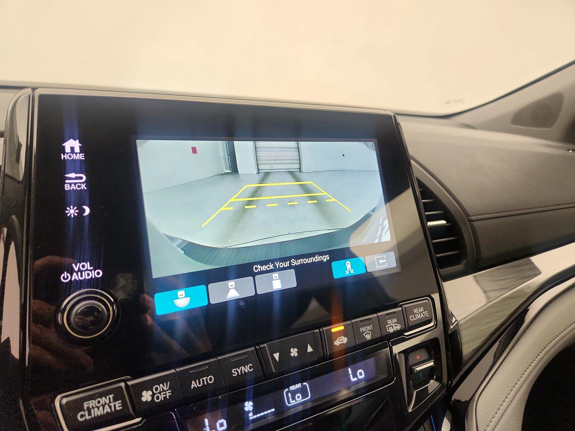 Thumbnail: 2023 Honda Odyssey - 15