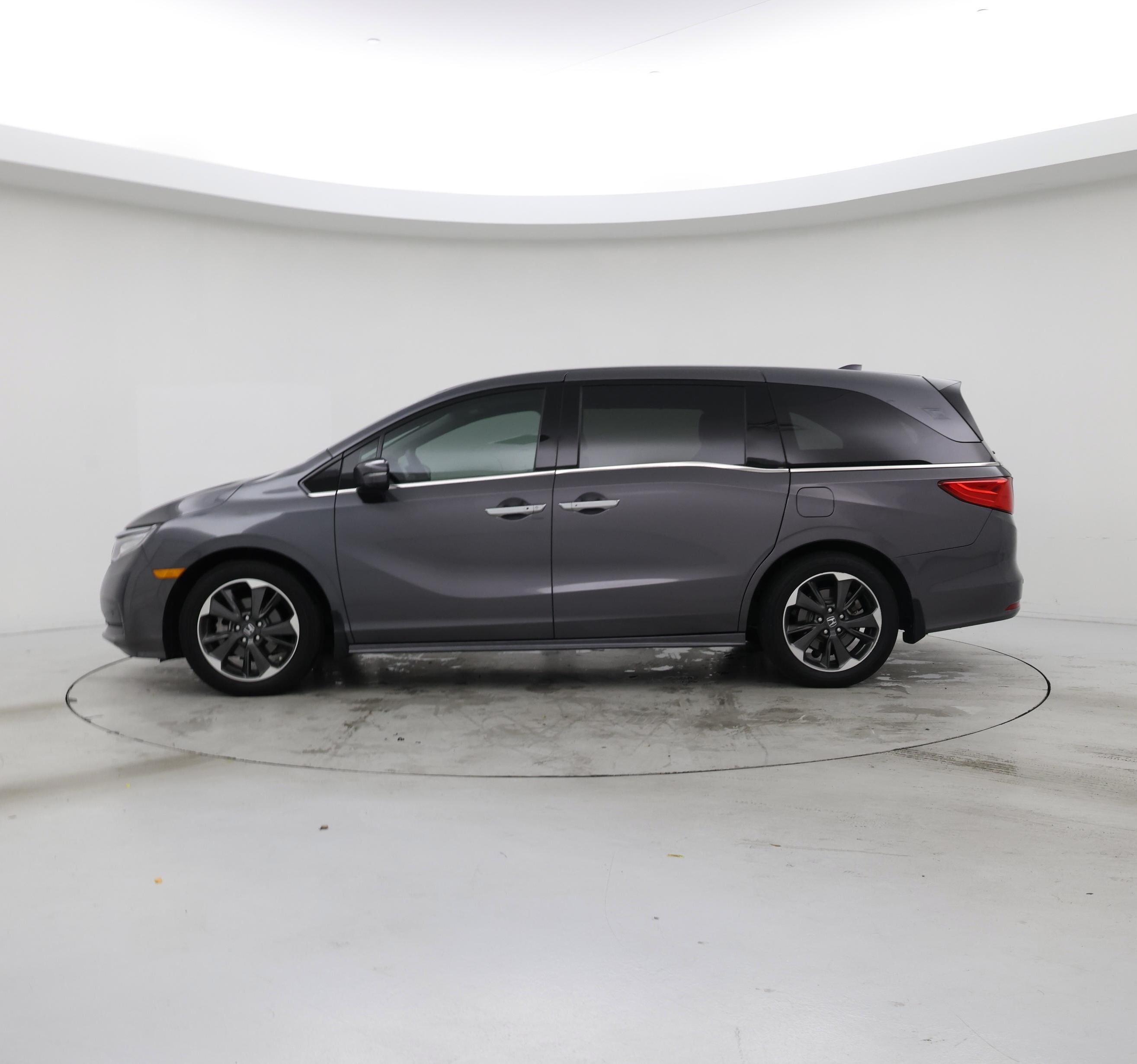 Thumbnail: 2023 Honda Odyssey - 3