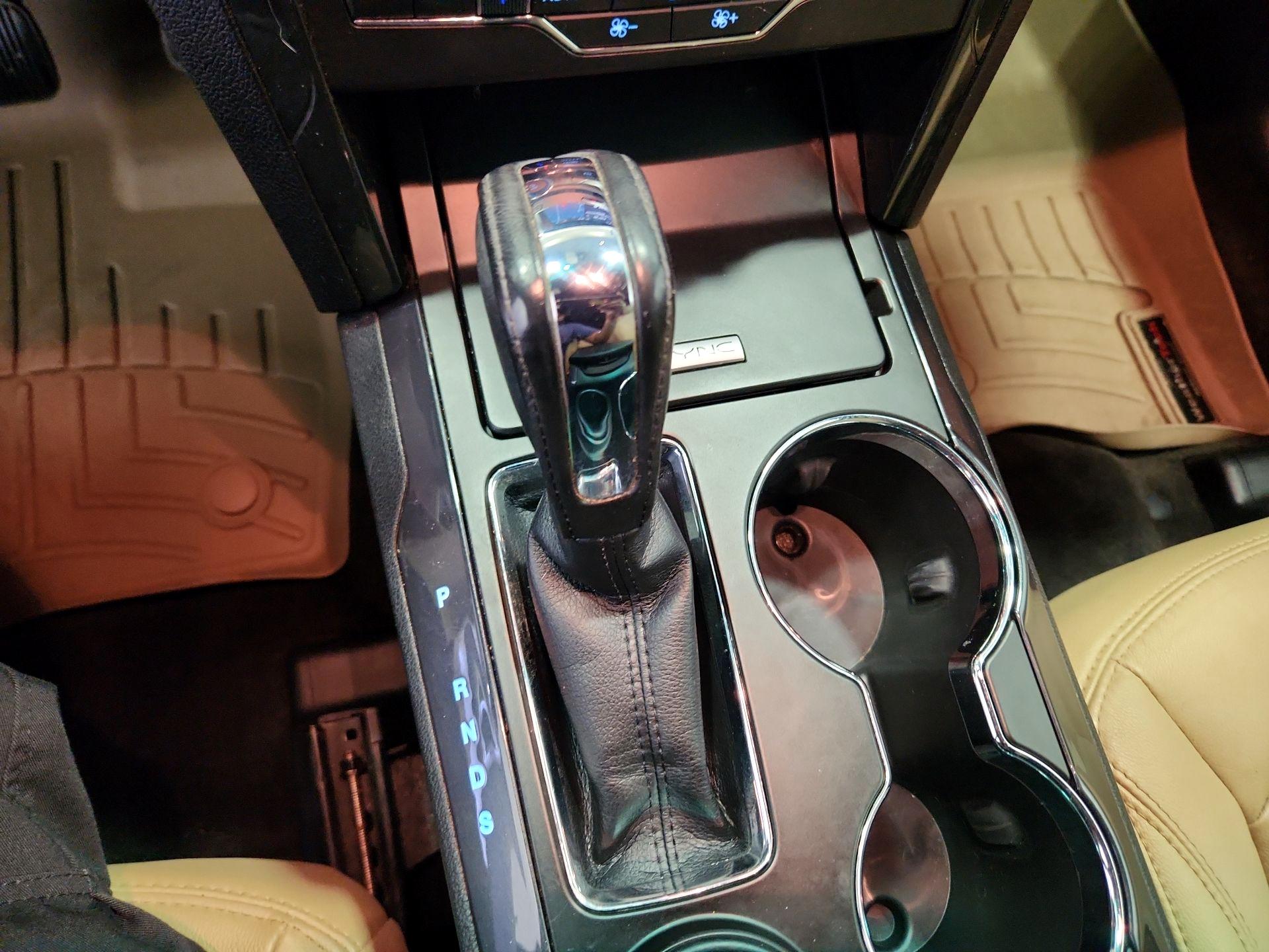 Thumbnail: 2017 Ford Explorer - 17