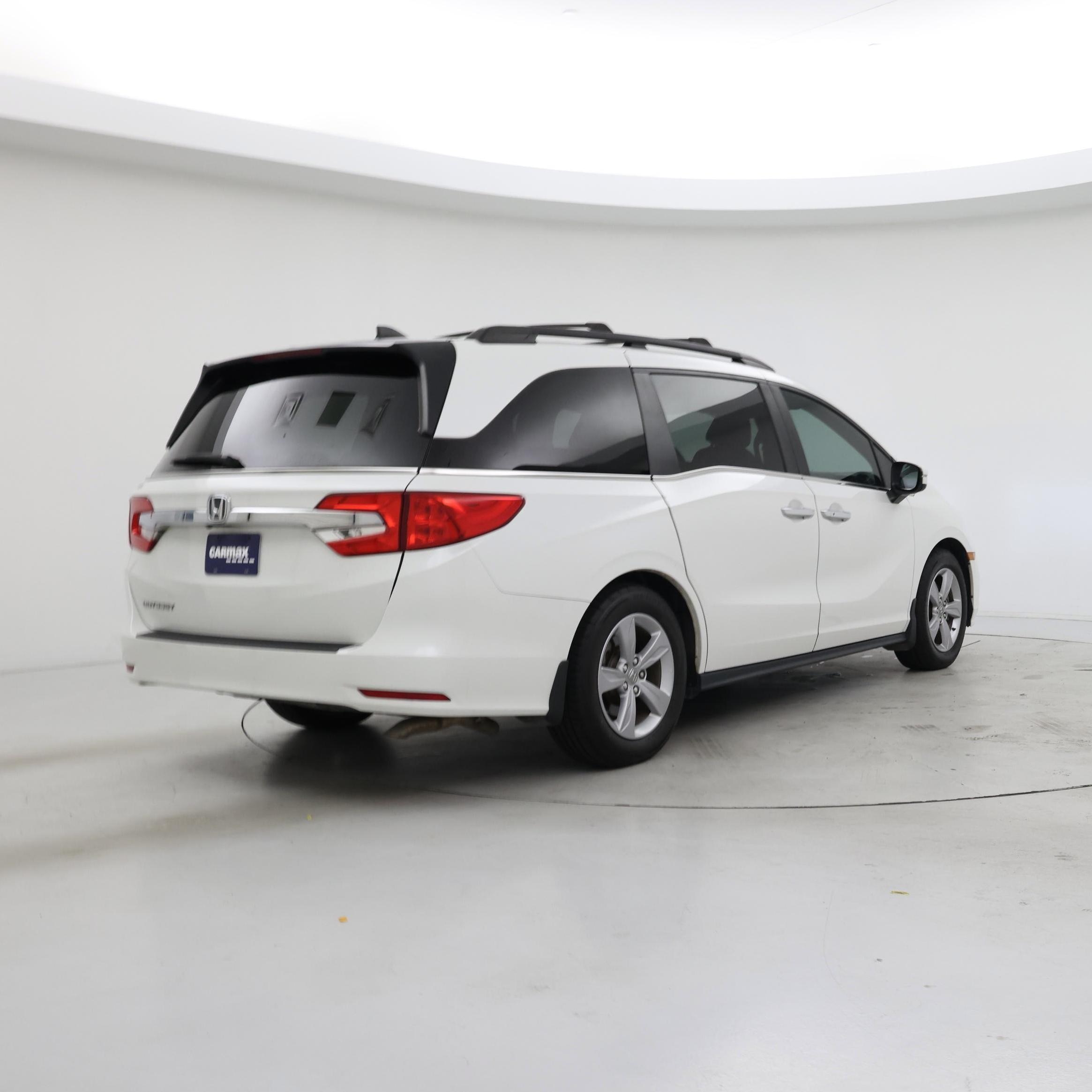 Thumbnail: 2020 Honda Odyssey - 8