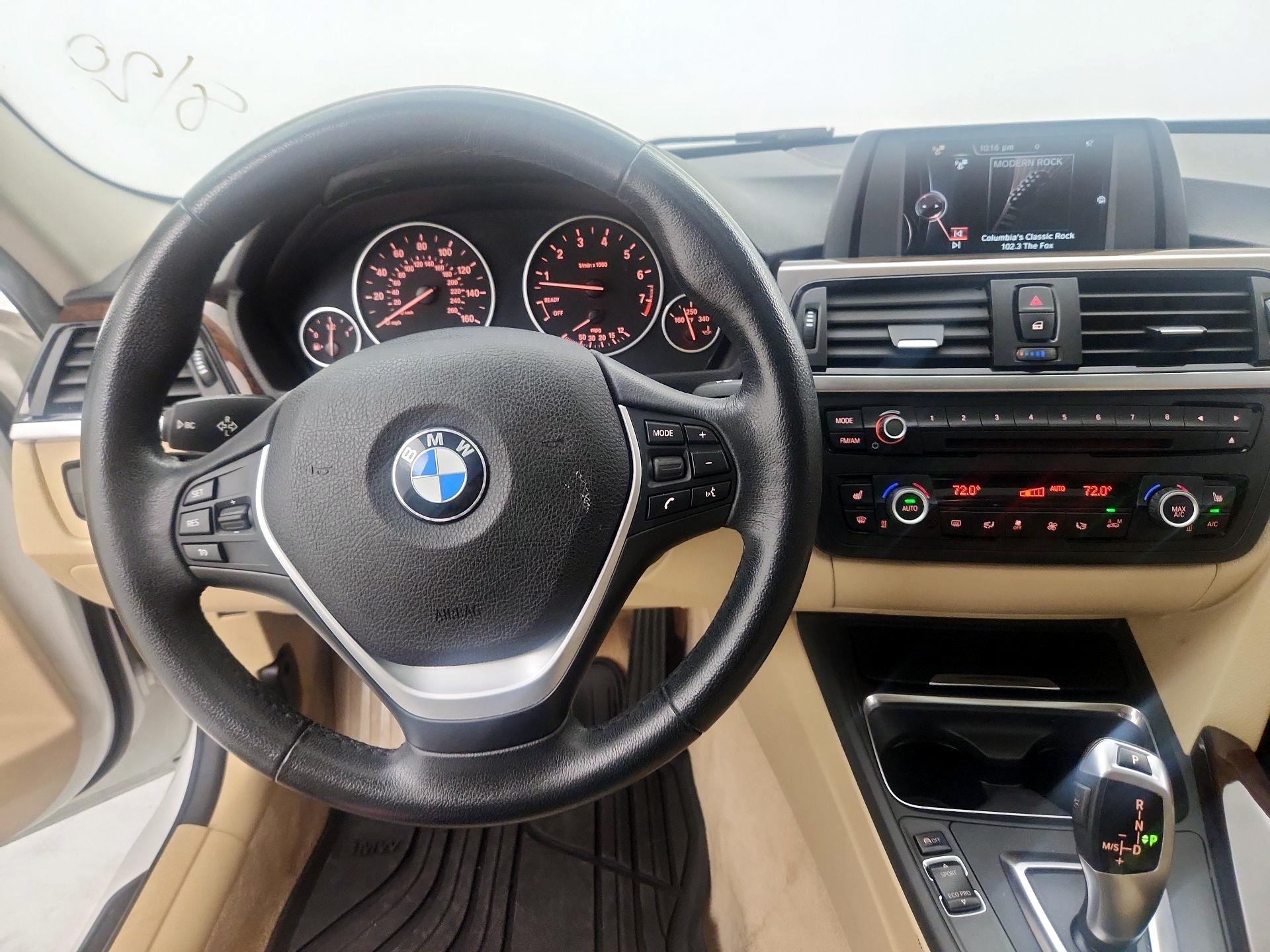 Thumbnail: 2015 BMW 3 Series - 8
