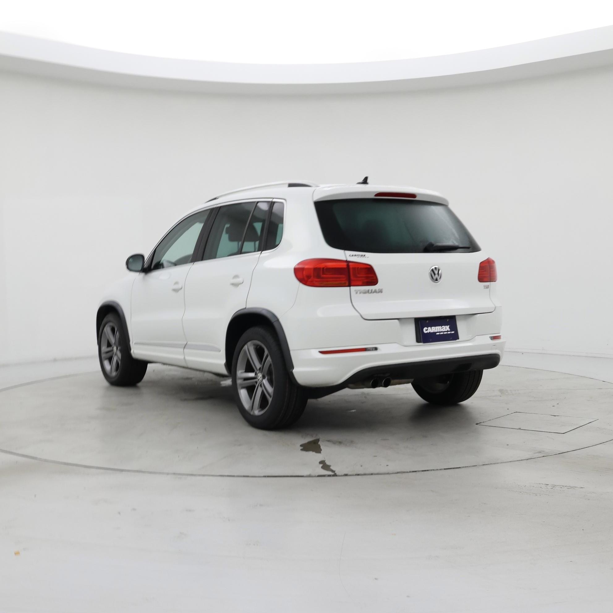 Thumbnail: 2017 Volkswagen Tiguan - 2