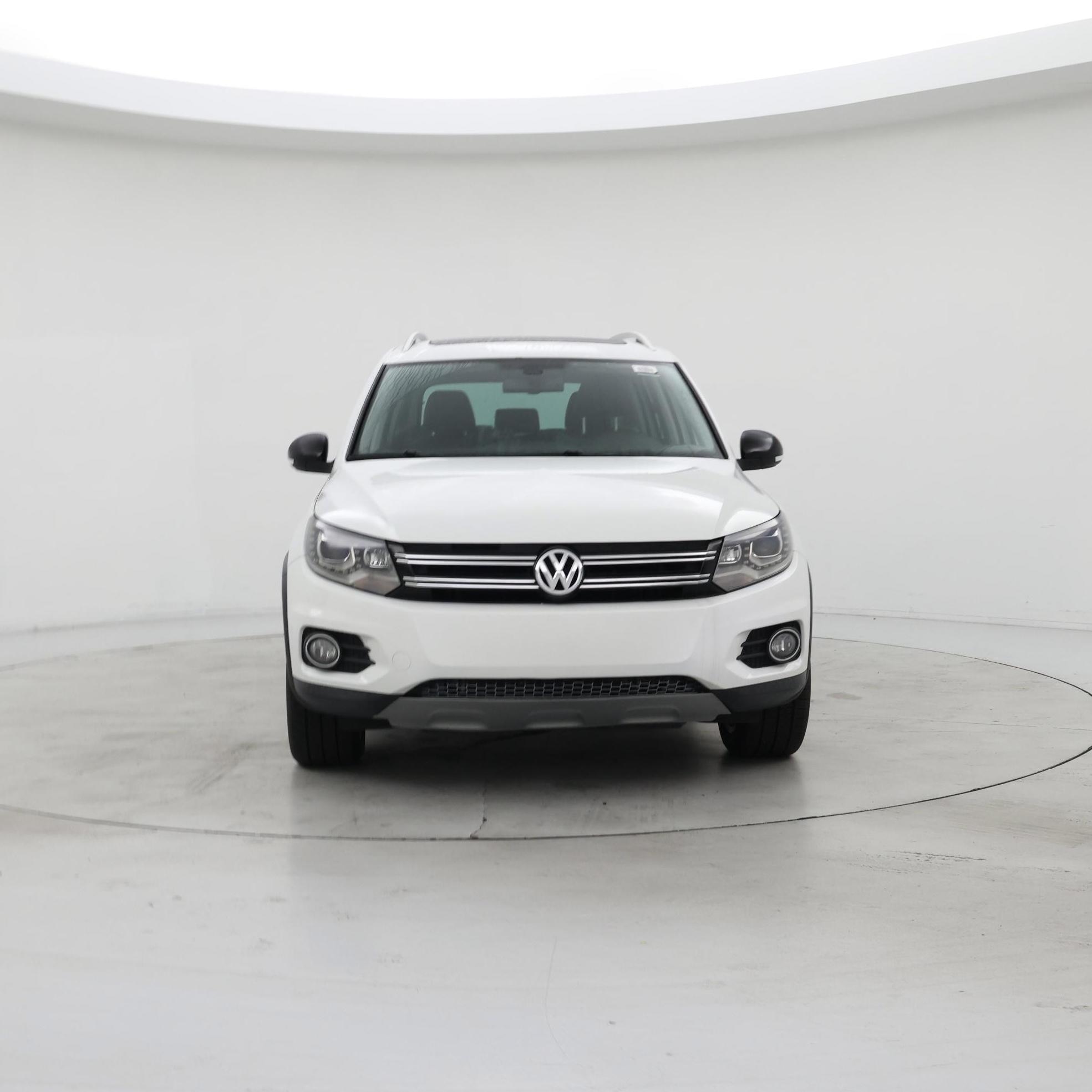 Thumbnail: 2017 Volkswagen Tiguan - 5
