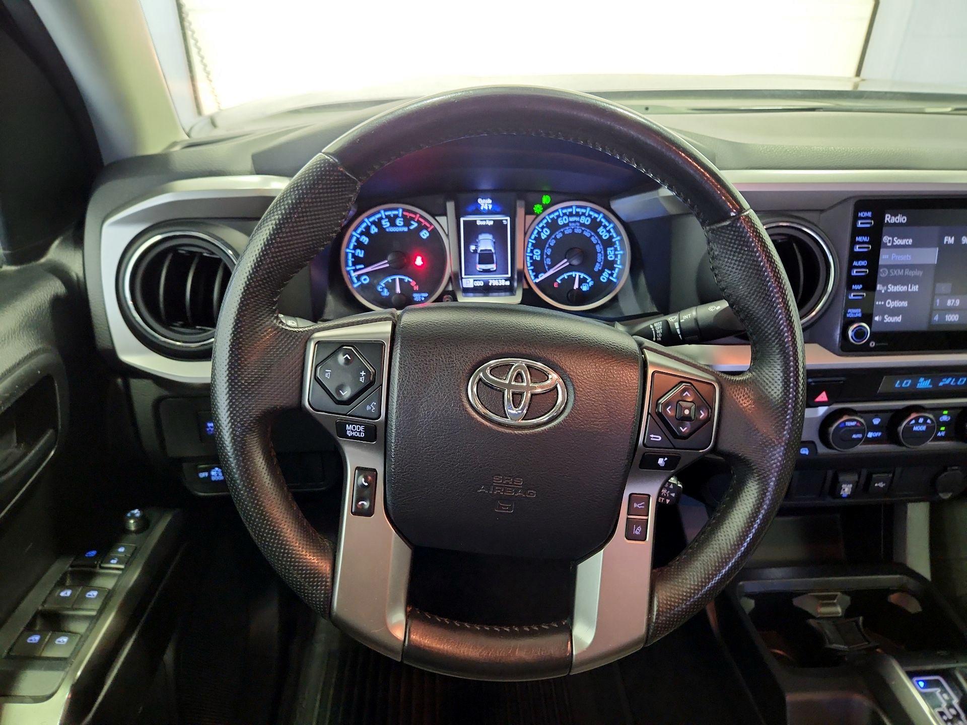 Thumbnail: 2021 Toyota Tacoma - 10