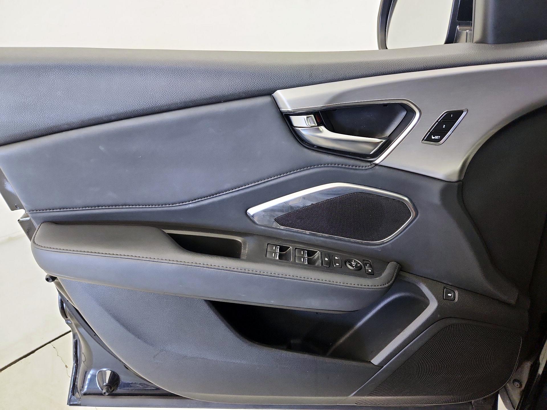 Thumbnail: 2019 Acura RDX - 12