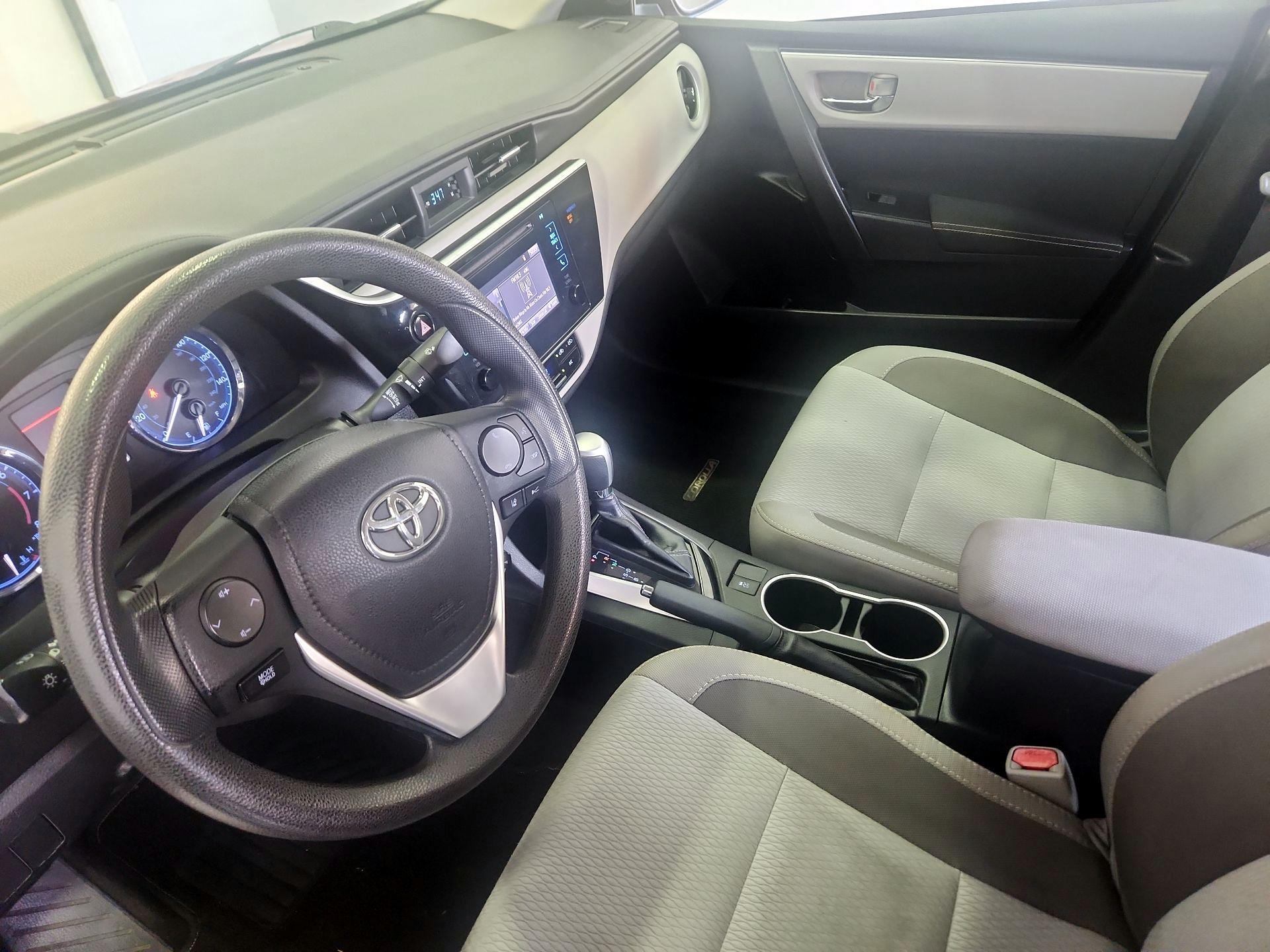 Thumbnail: 2018 Toyota Corolla - 11