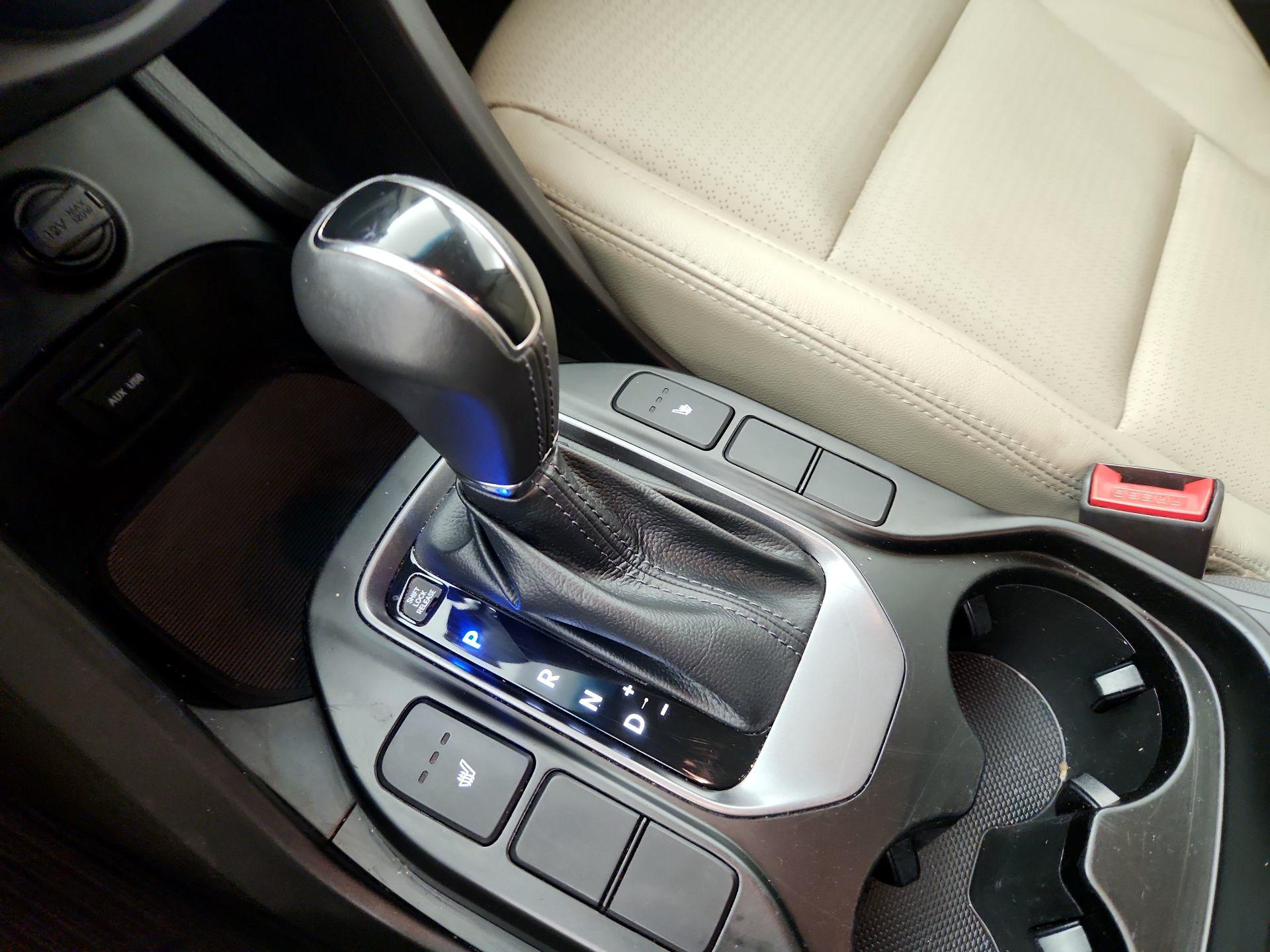 Thumbnail: 2014 Hyundai Santa Fe - 17