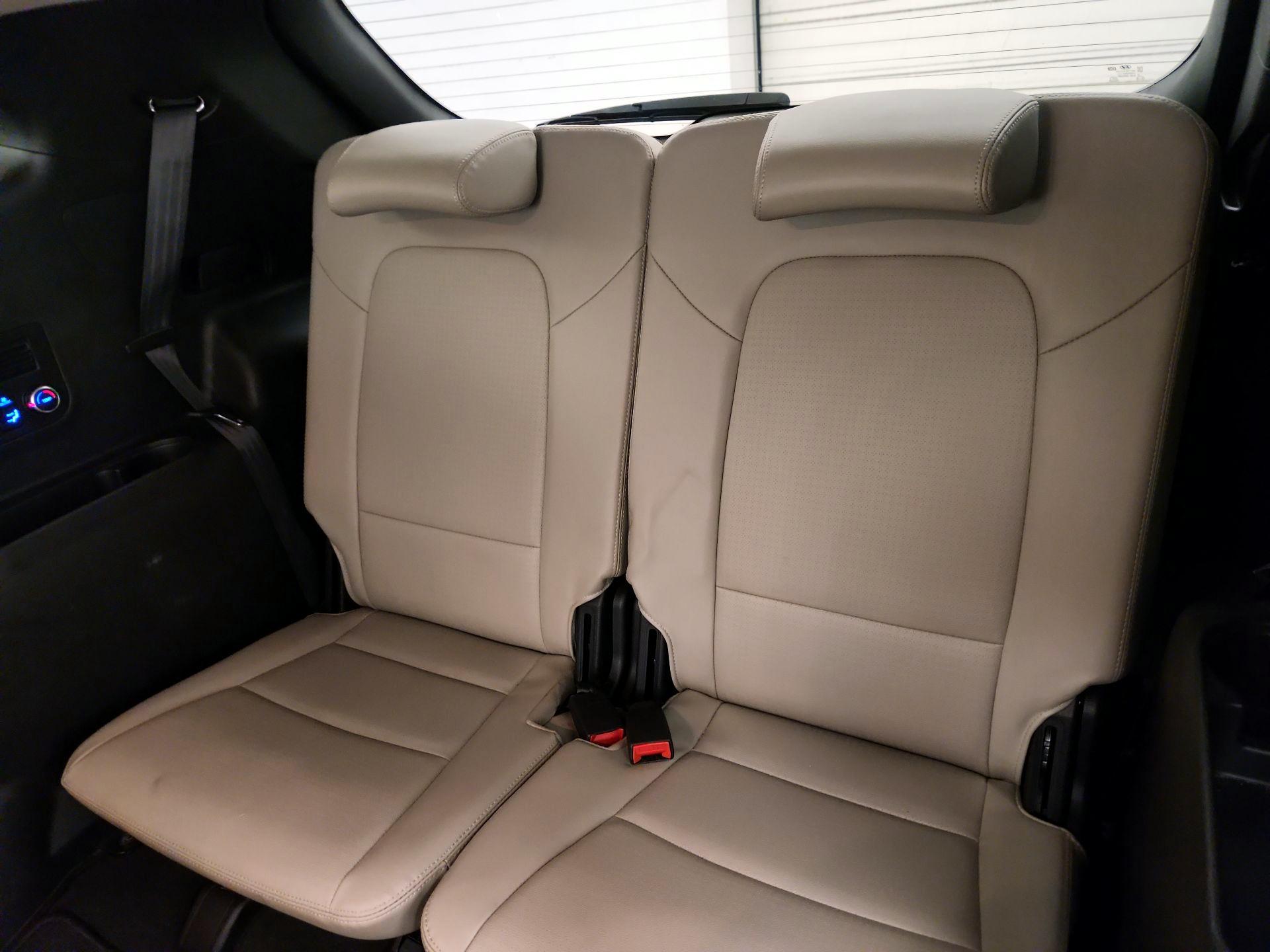 Thumbnail: 2014 Hyundai Santa Fe - 20