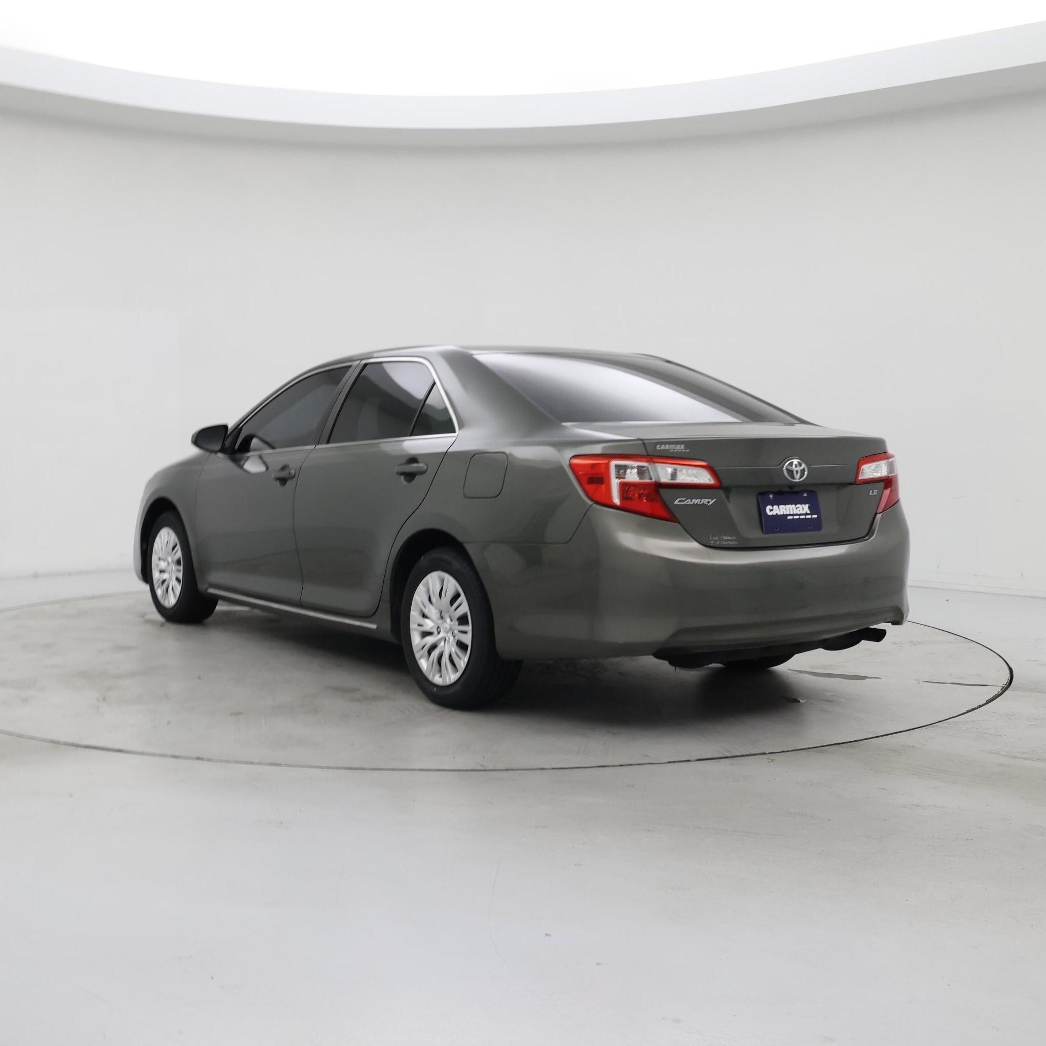 Thumbnail: 2014 Toyota Camry - 2