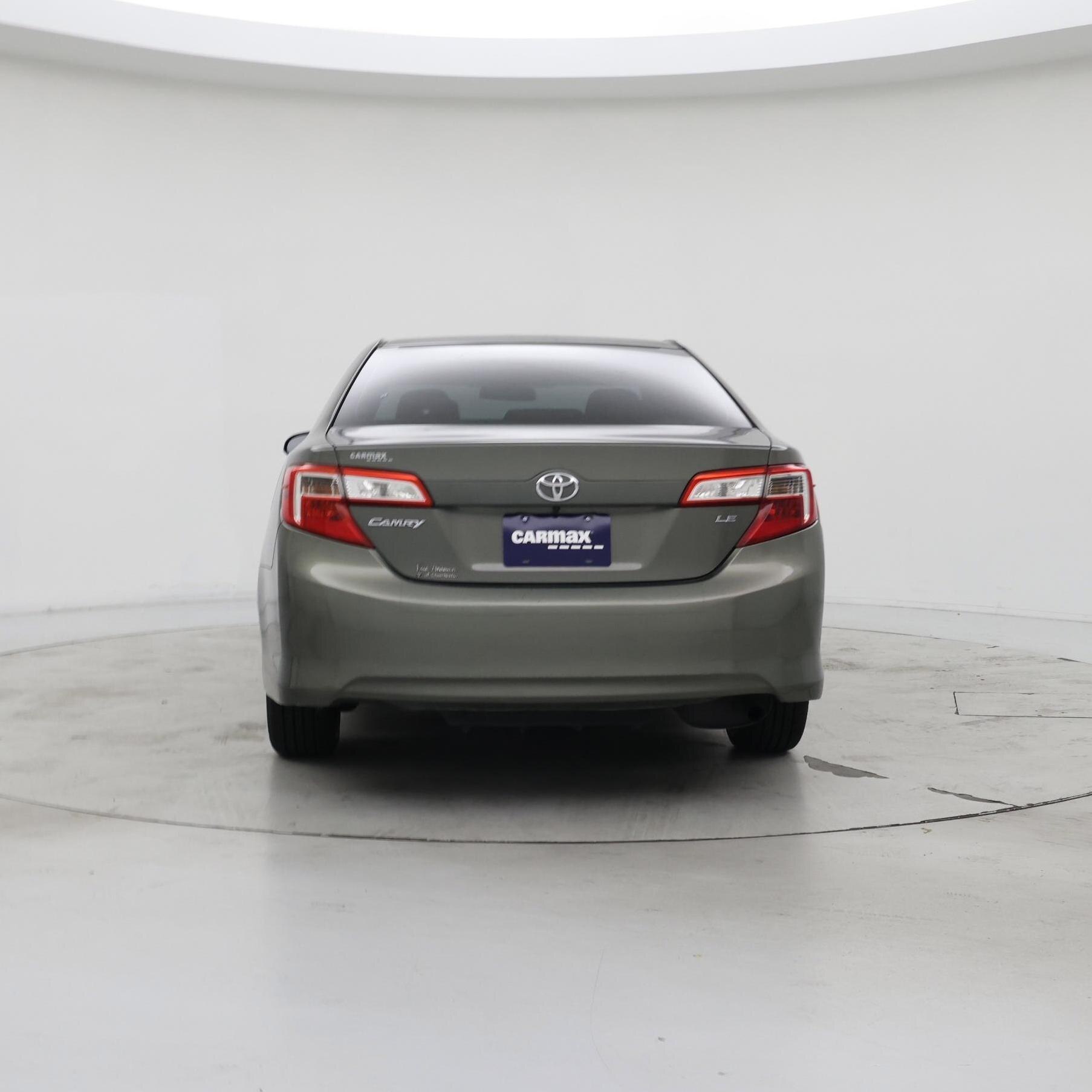 Thumbnail: 2014 Toyota Camry - 6