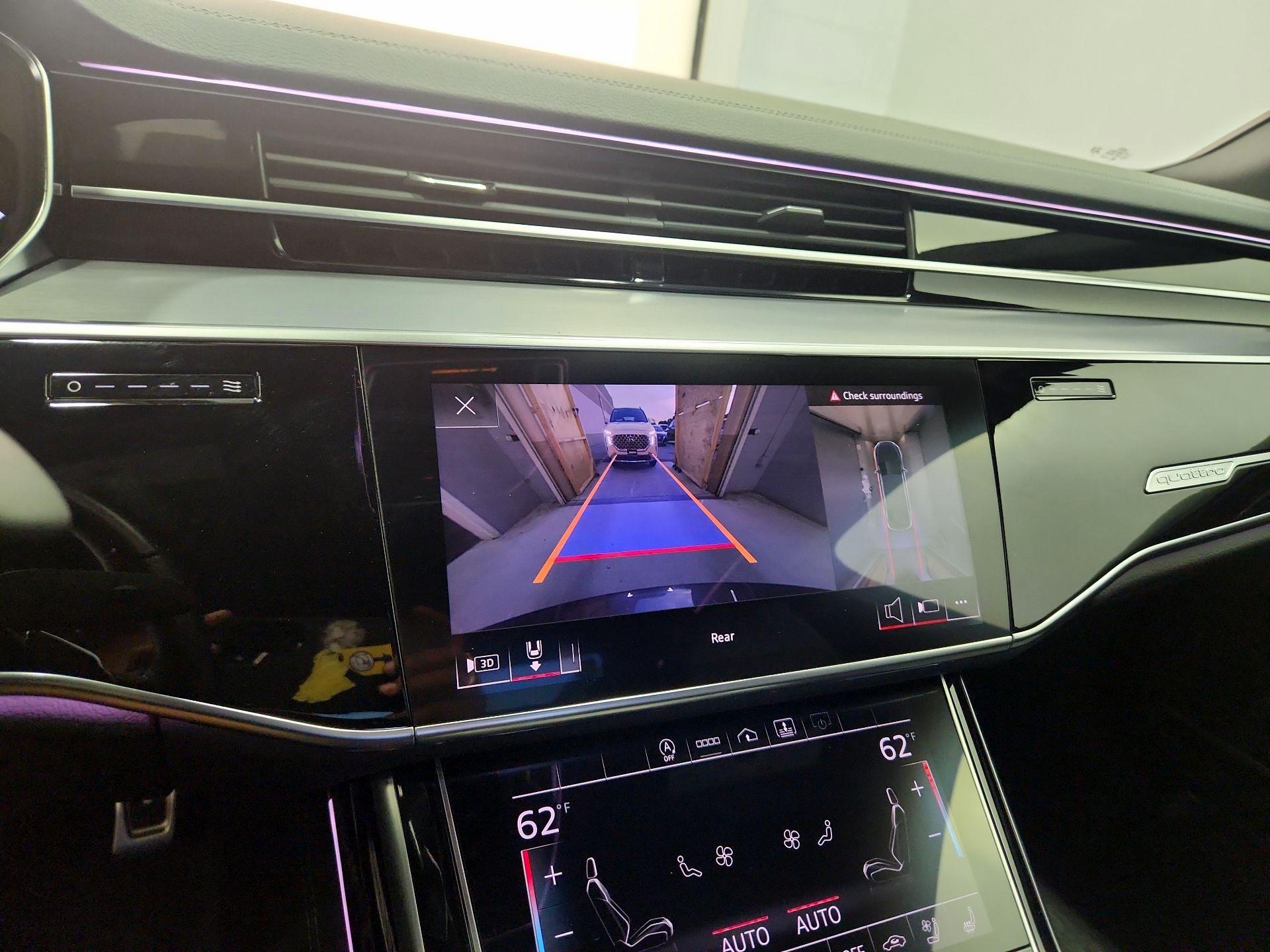 Thumbnail: 2022 Audi S8 - 14