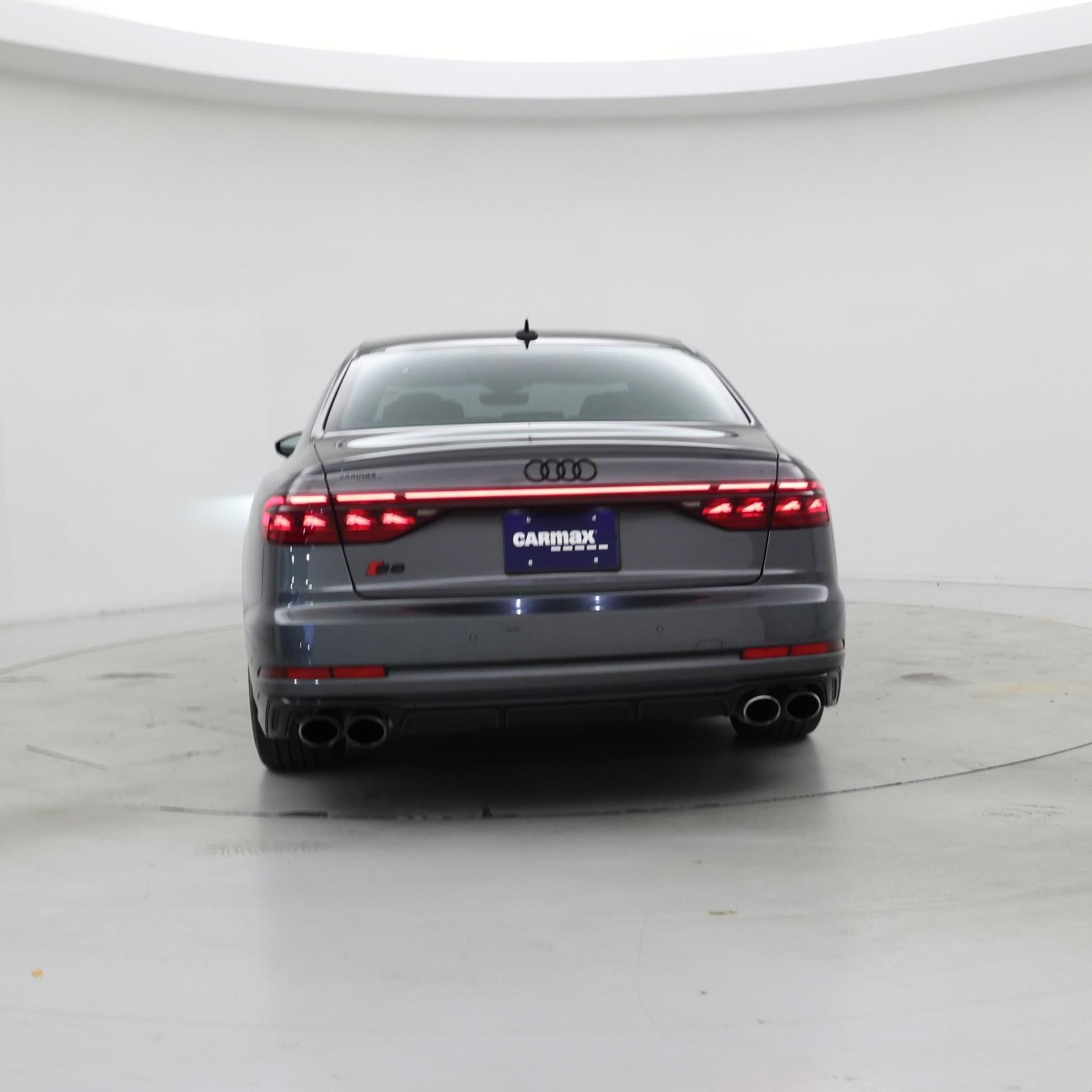 Thumbnail: 2022 Audi S8 - 6