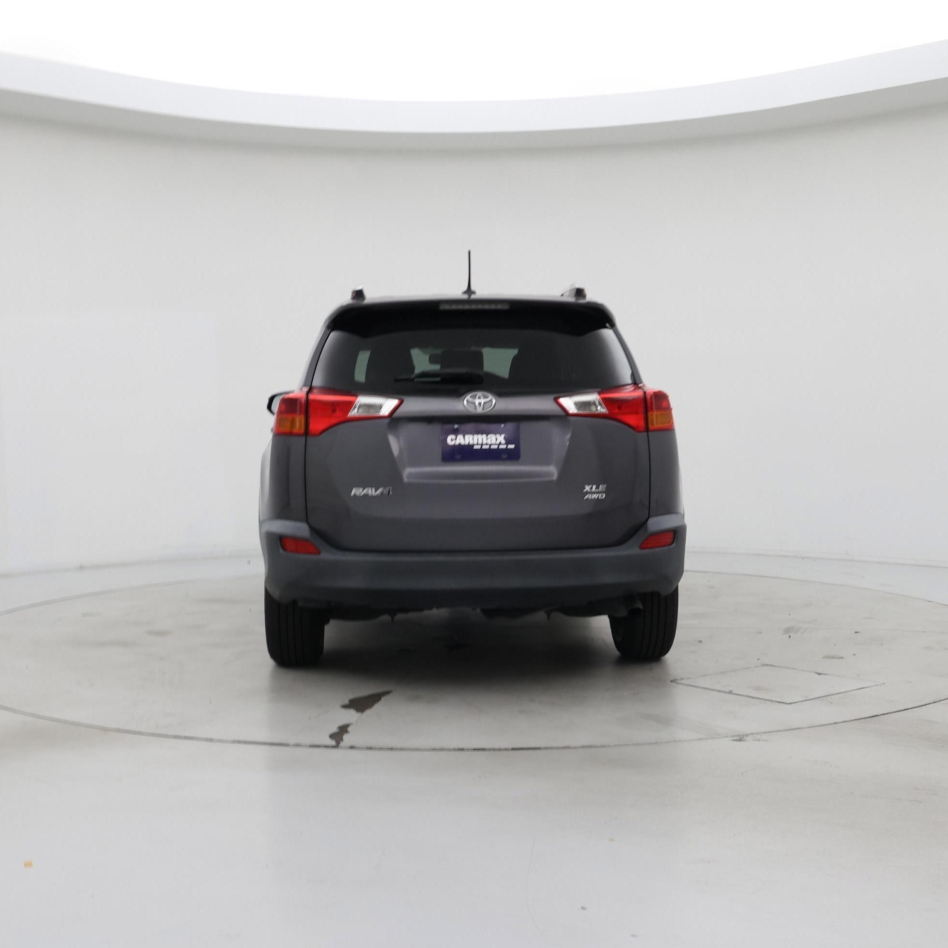 Thumbnail: 2015 Toyota RAV4 - 6