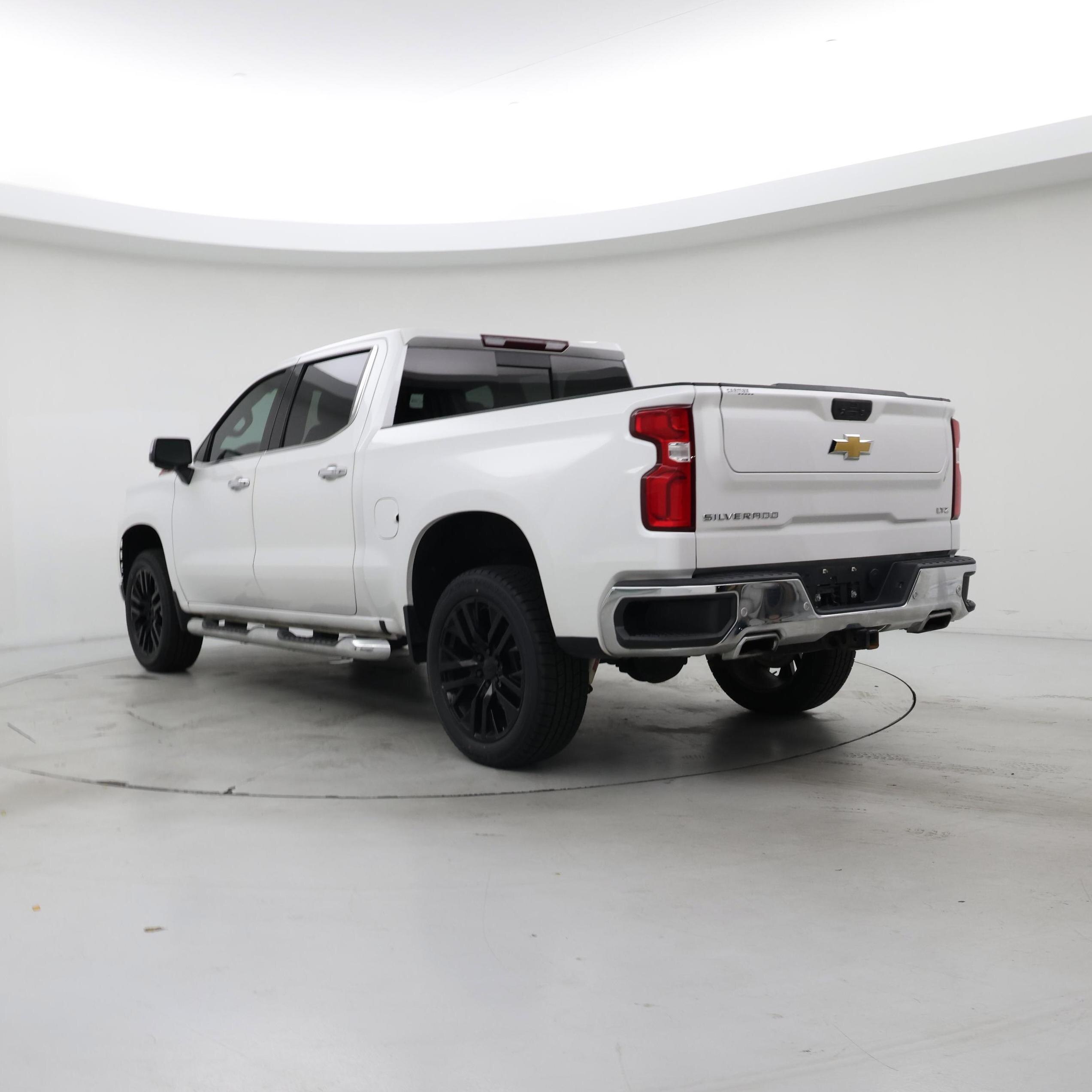 Thumbnail: 2022 Chevrolet Silverado 1500 - 2