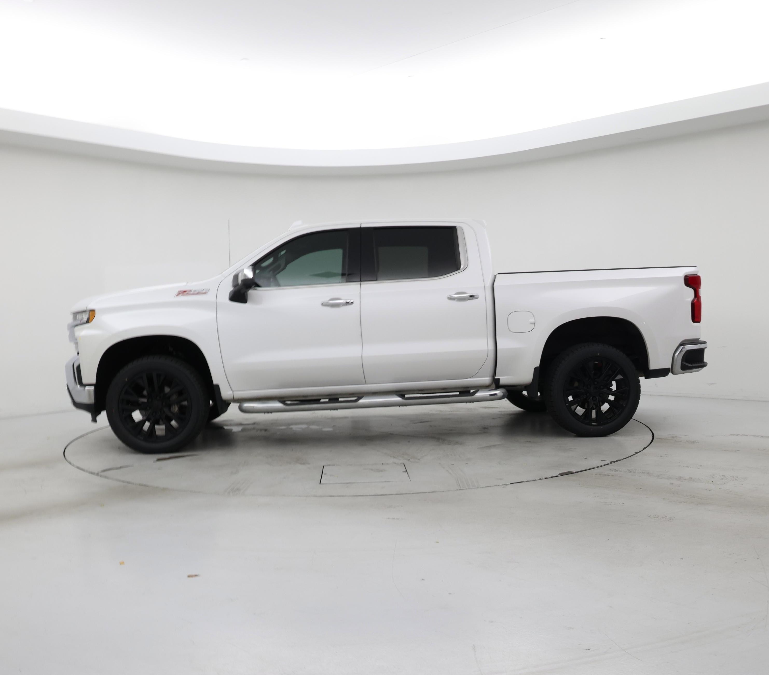 Thumbnail: 2022 Chevrolet Silverado 1500 - 3