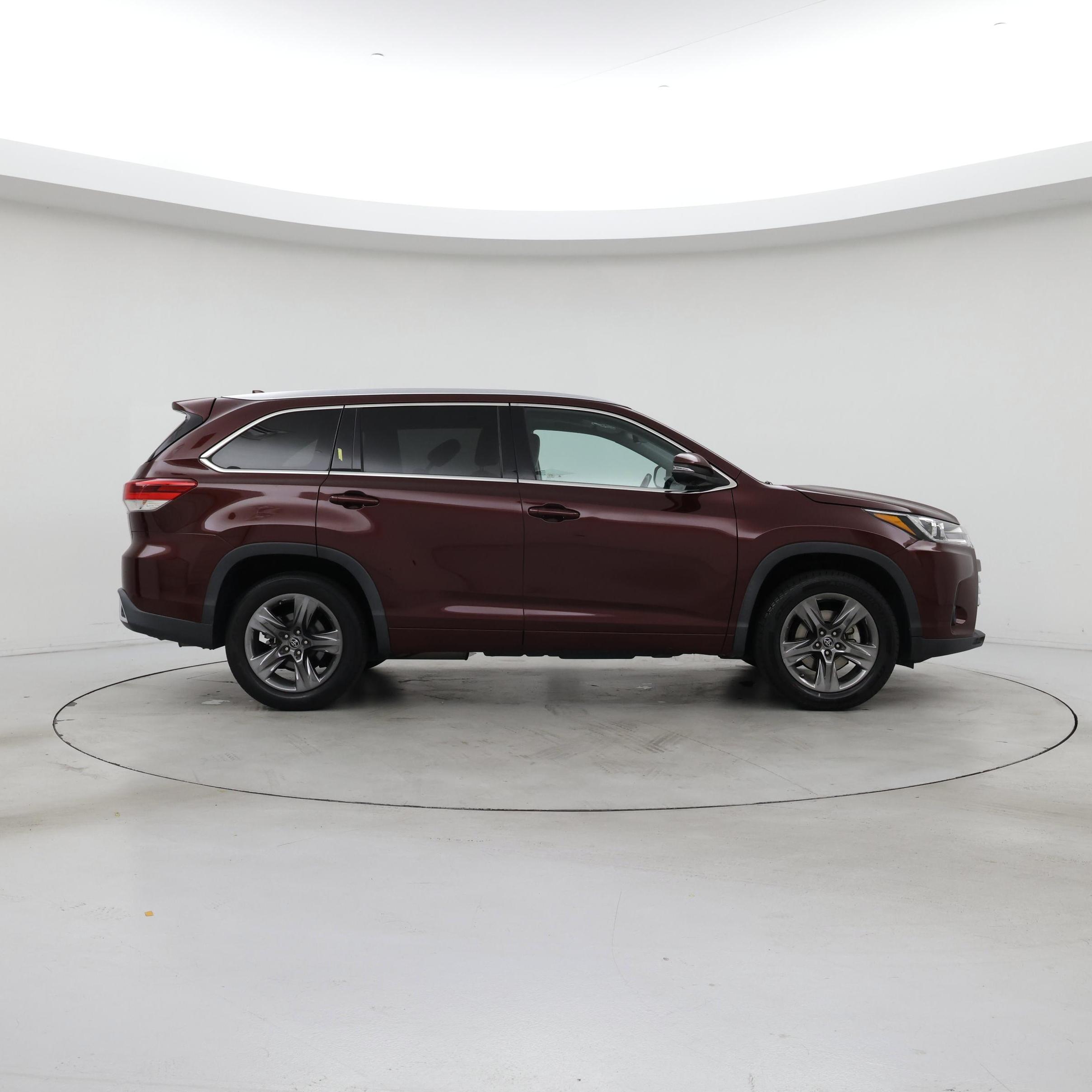 Thumbnail: 2018 Toyota Highlander - 7