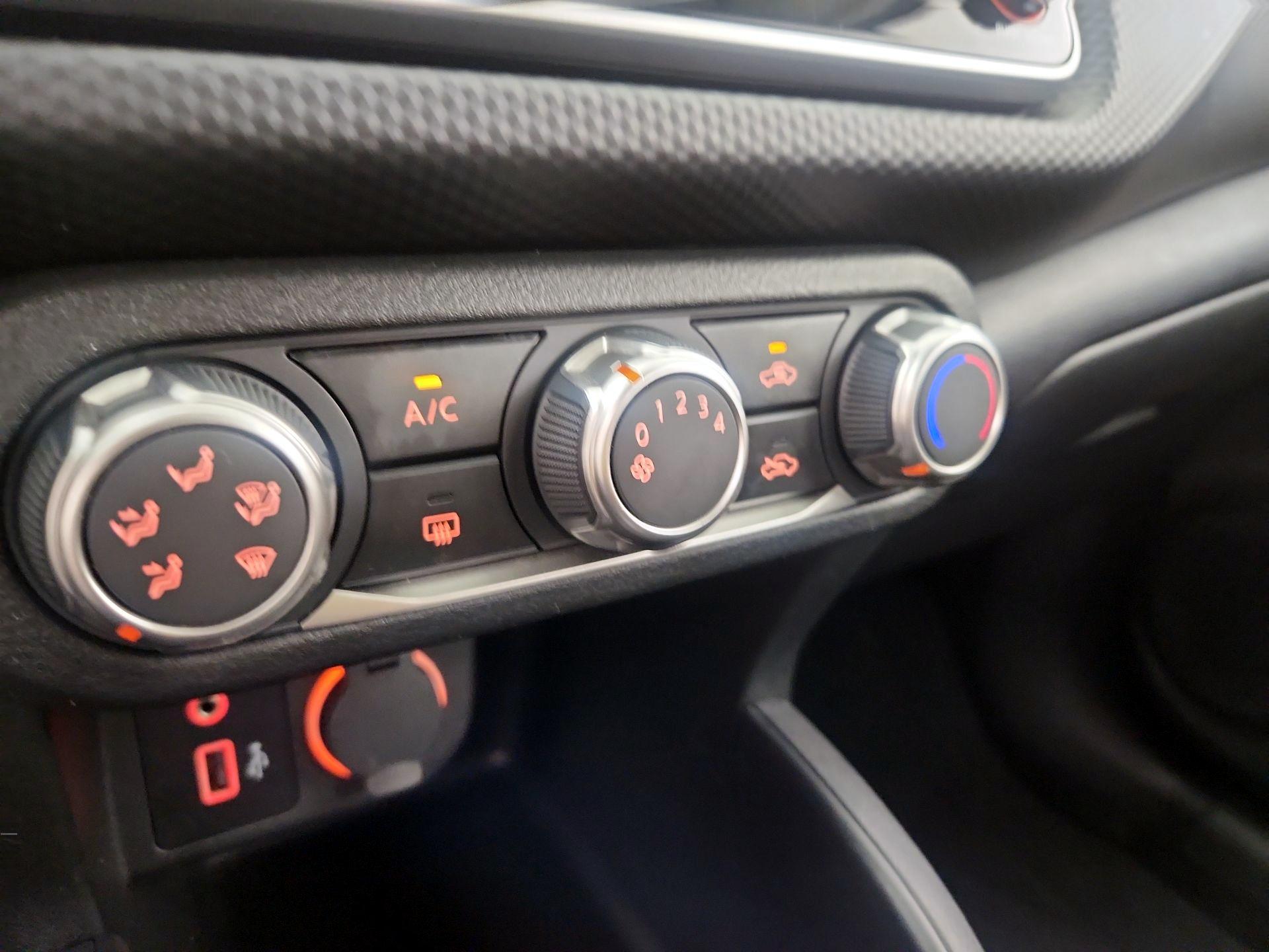 Thumbnail: 2024 Nissan Kicks - 16