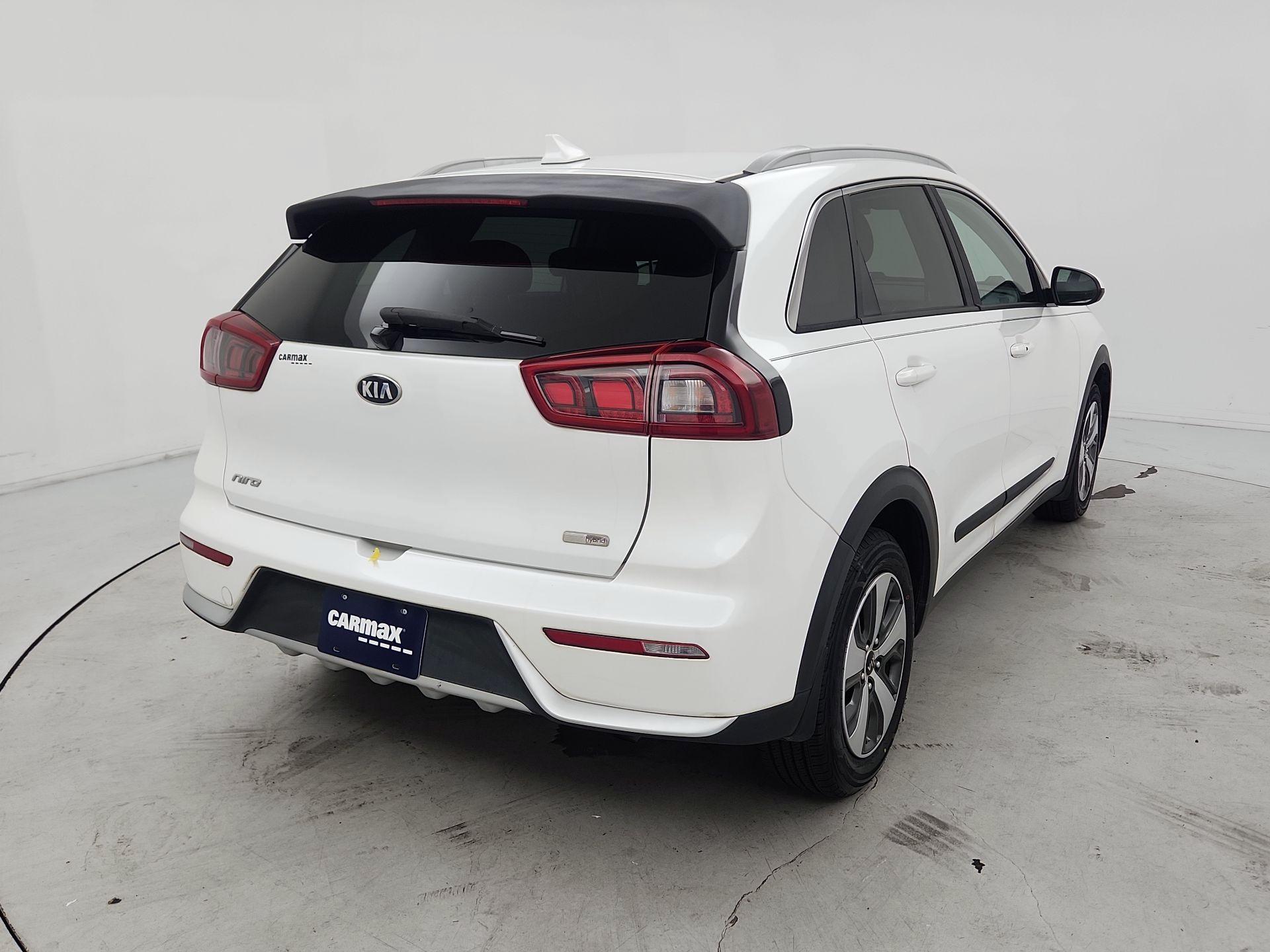 Thumbnail: 2018 Kia Niro - 5