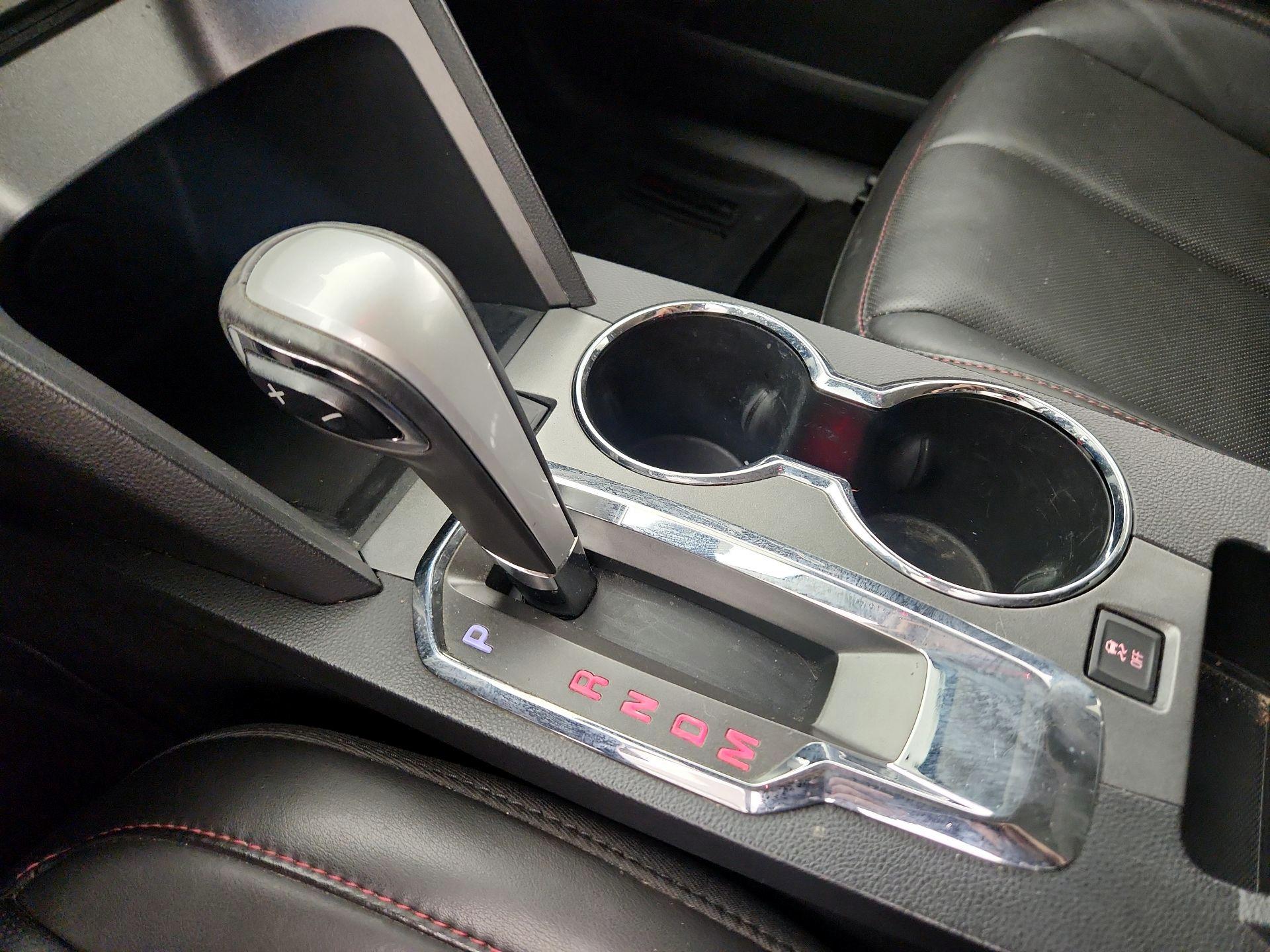 Thumbnail: 2014 GMC Terrain - 17